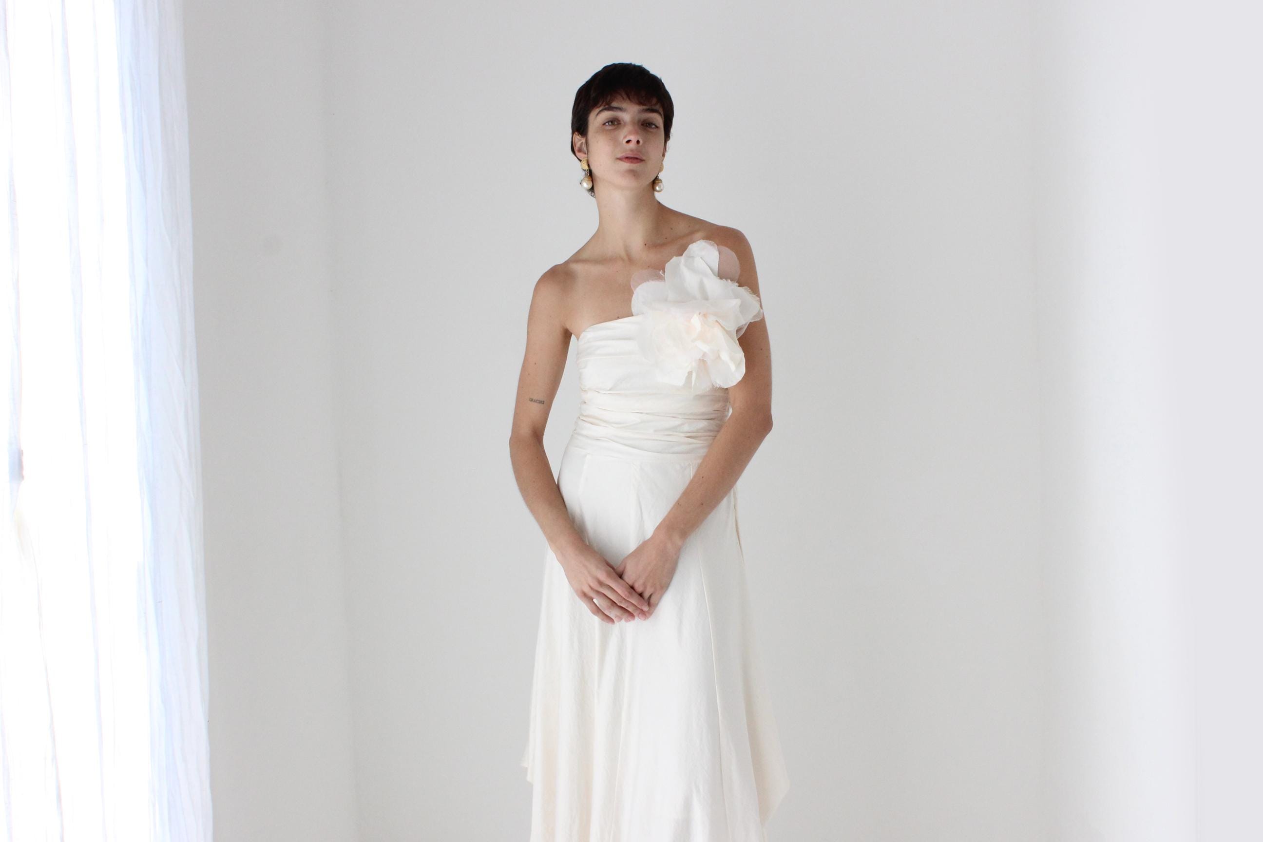 Y2K Strapless Dress w/ Oversized 3D Statement Rosette Flower