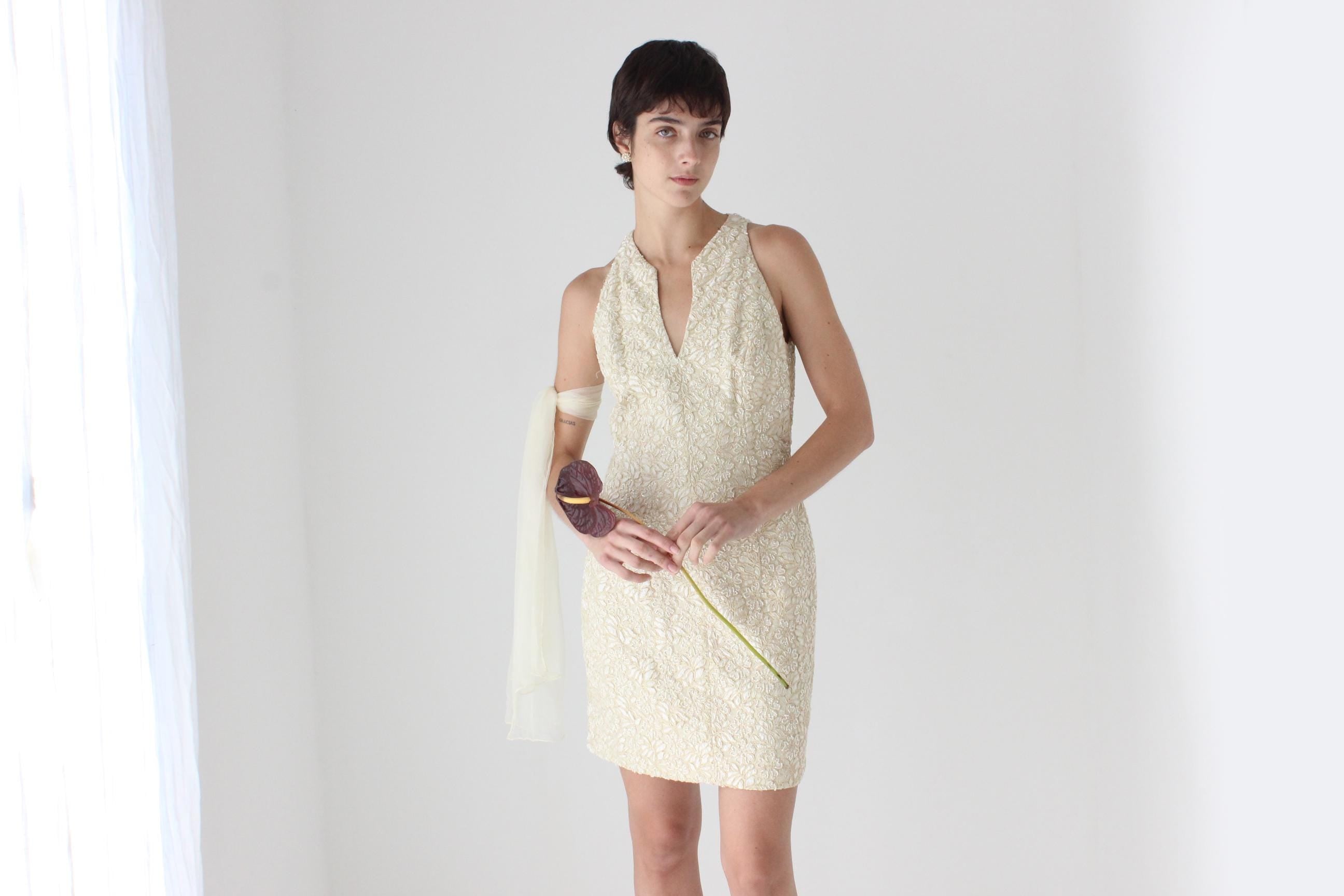 2000s Carmen Marc Valvo Pastel Yellow Beaded Lace Mini