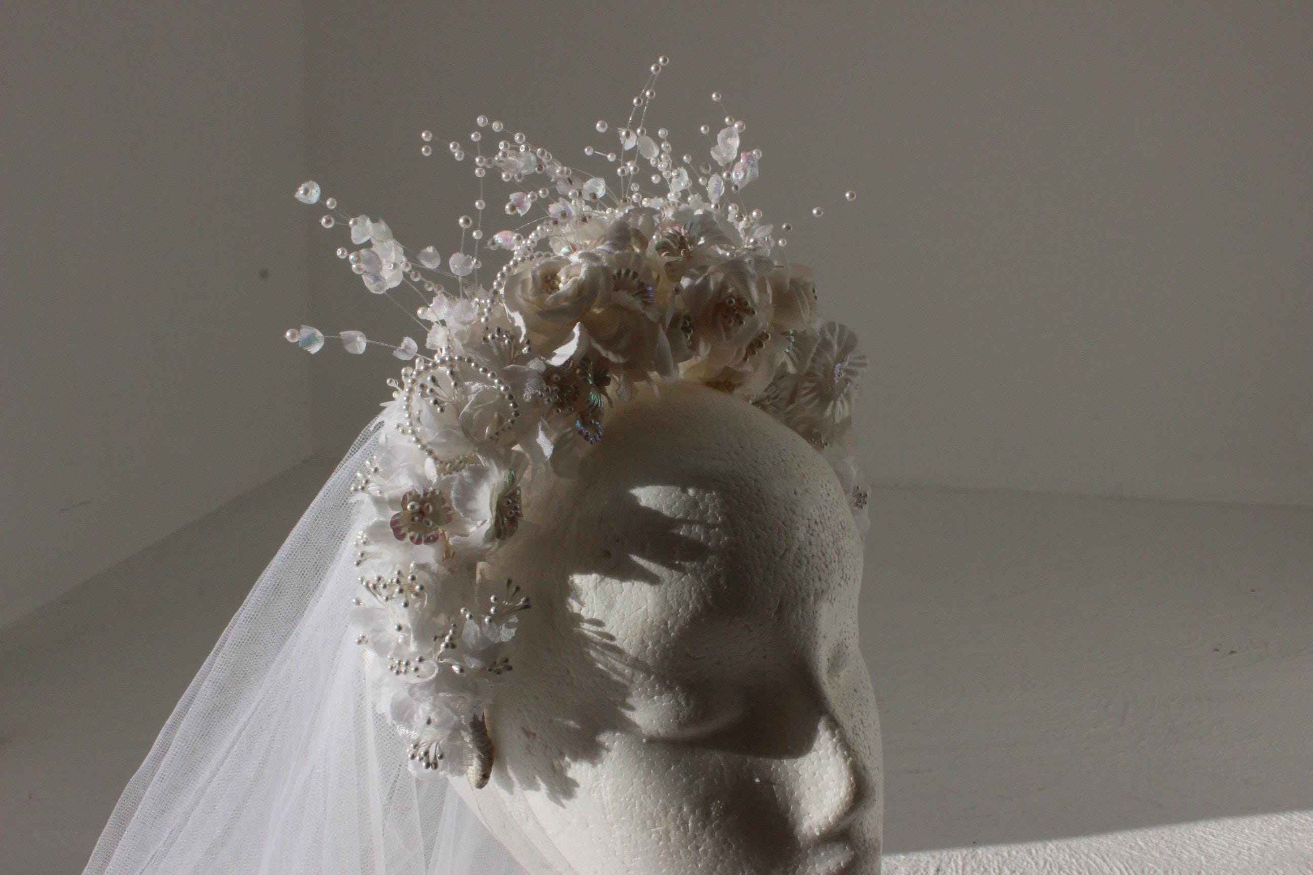 80s Bridal Crown w/ Trailing Tulle Veil