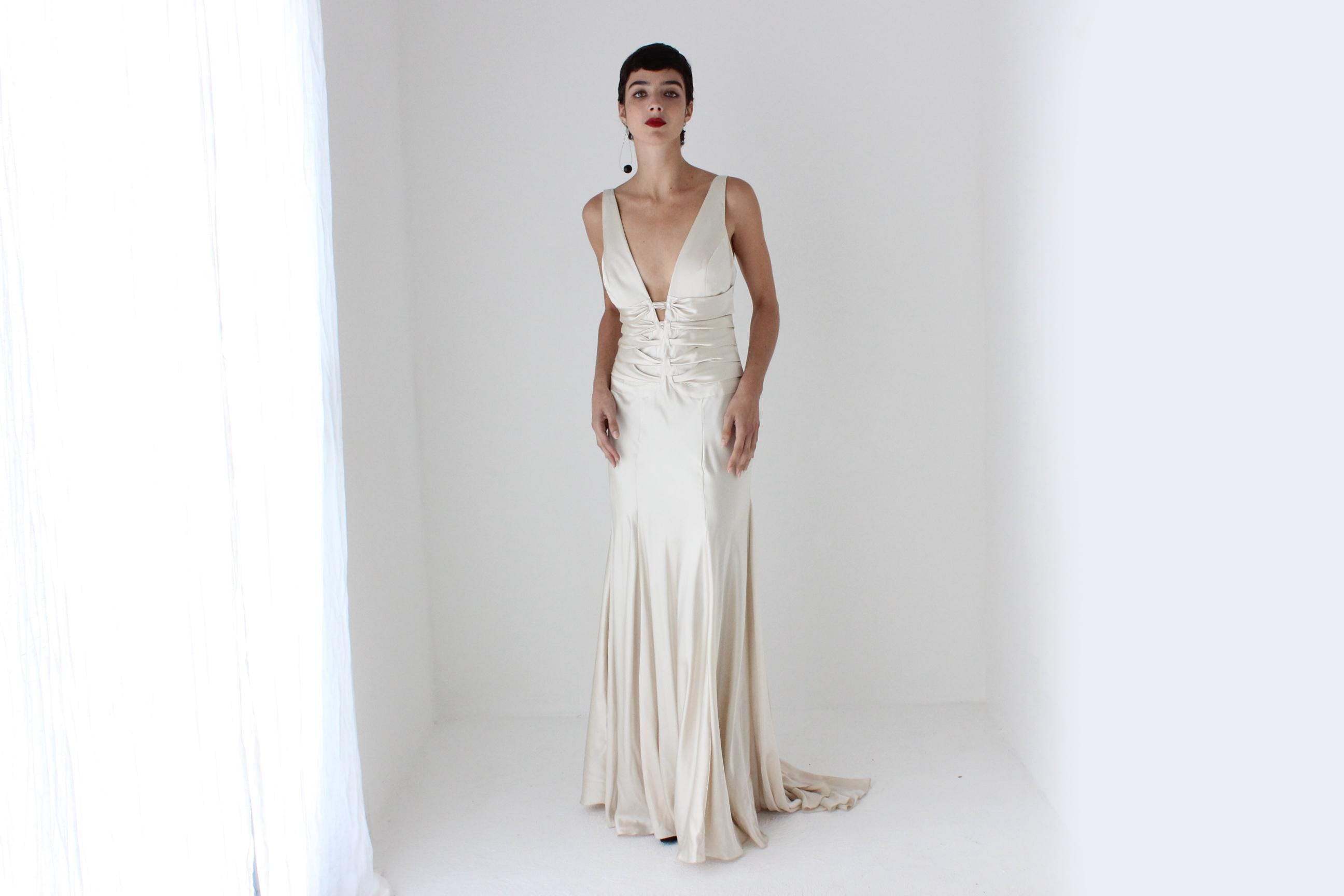 90s Oyster Liquid Silk Plunge Neck Gown w/ 'Ribcage' Ribbons & Train