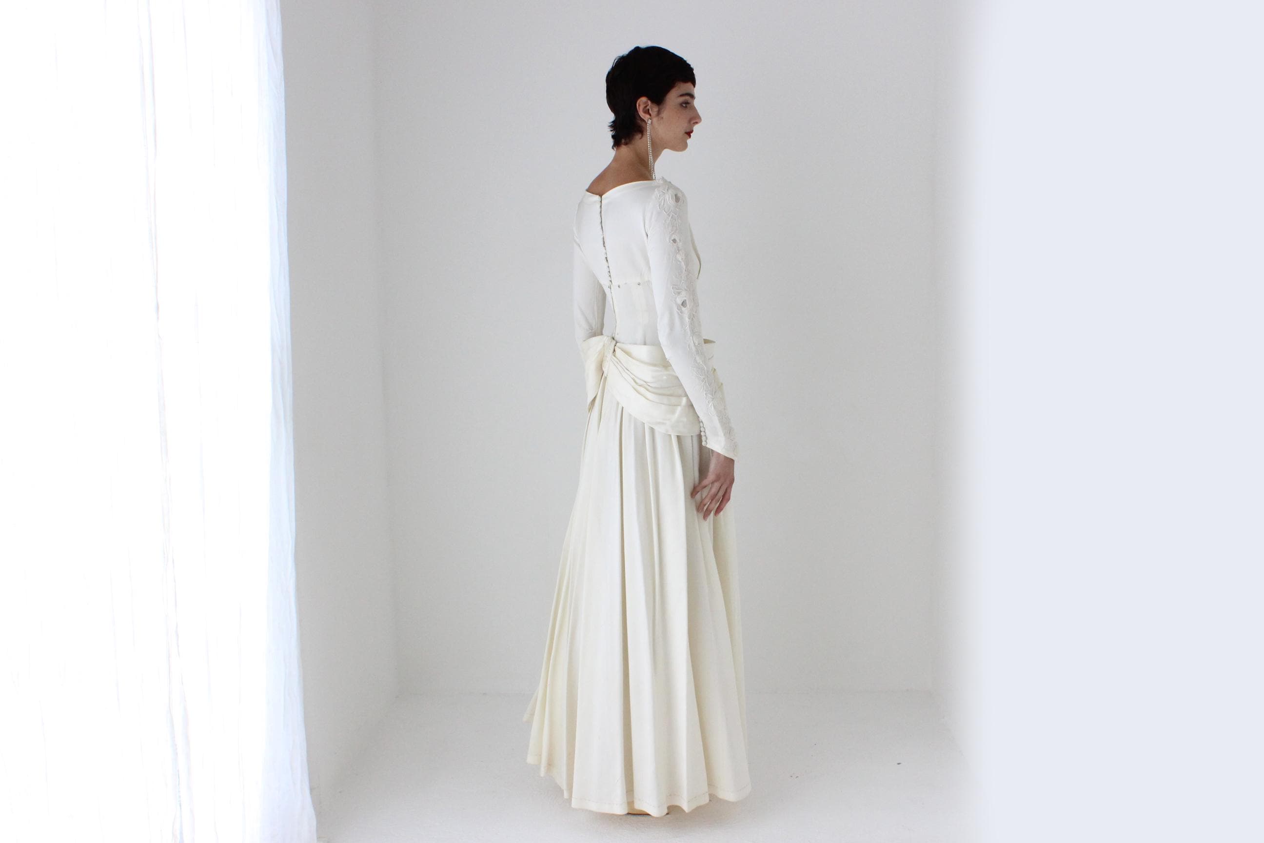 Antique 1940s Bateau Neck Wedding Dress with Floral Lace