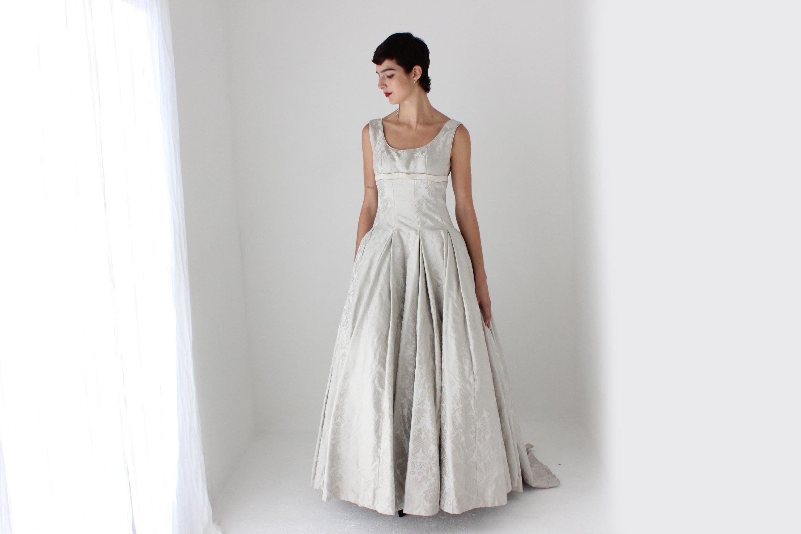 1994 Romantic Renaissance Bride Courtier Jacquard Wedding Dress