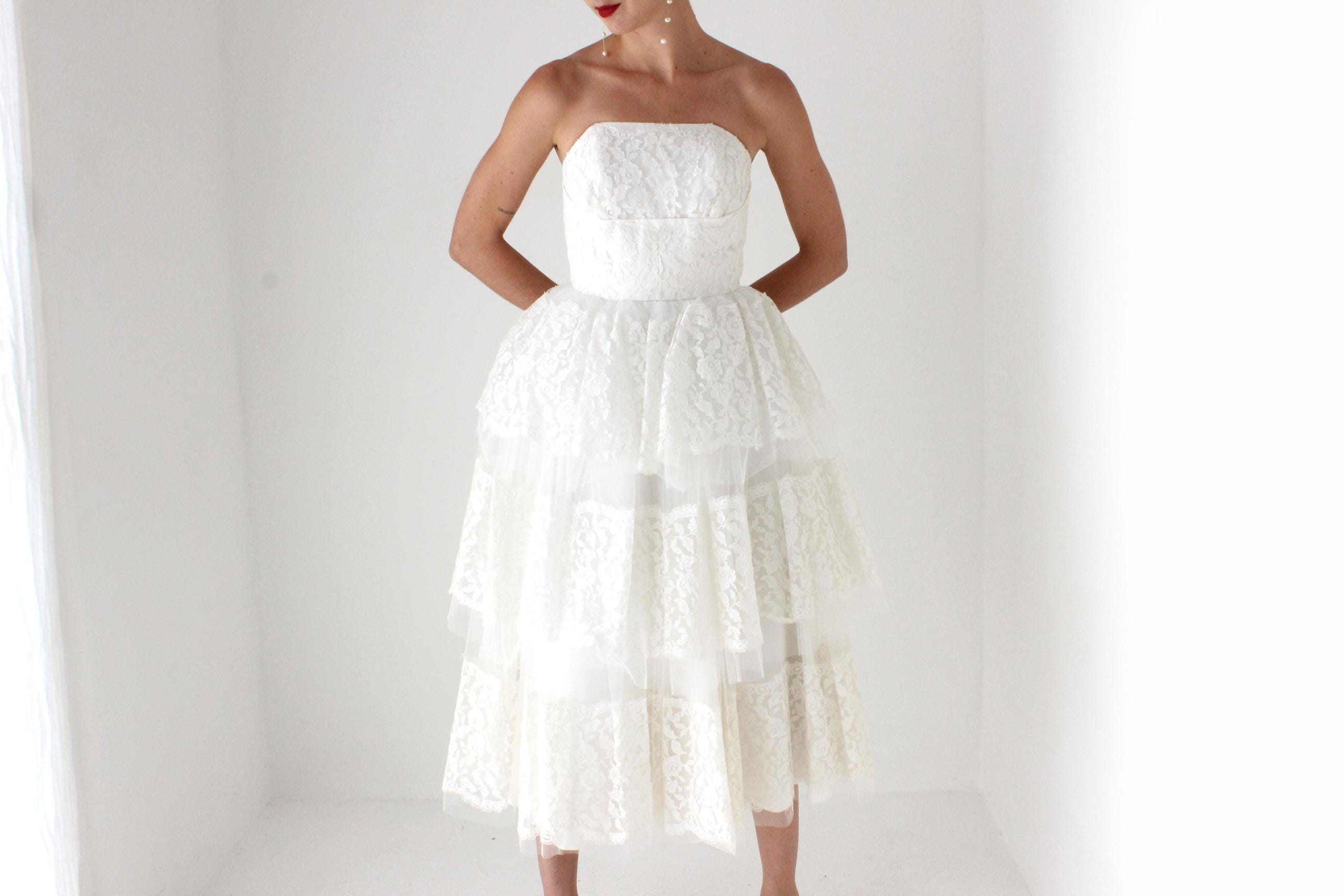 50s Tiered Lace & Tulle Sculptural Strapless Dress