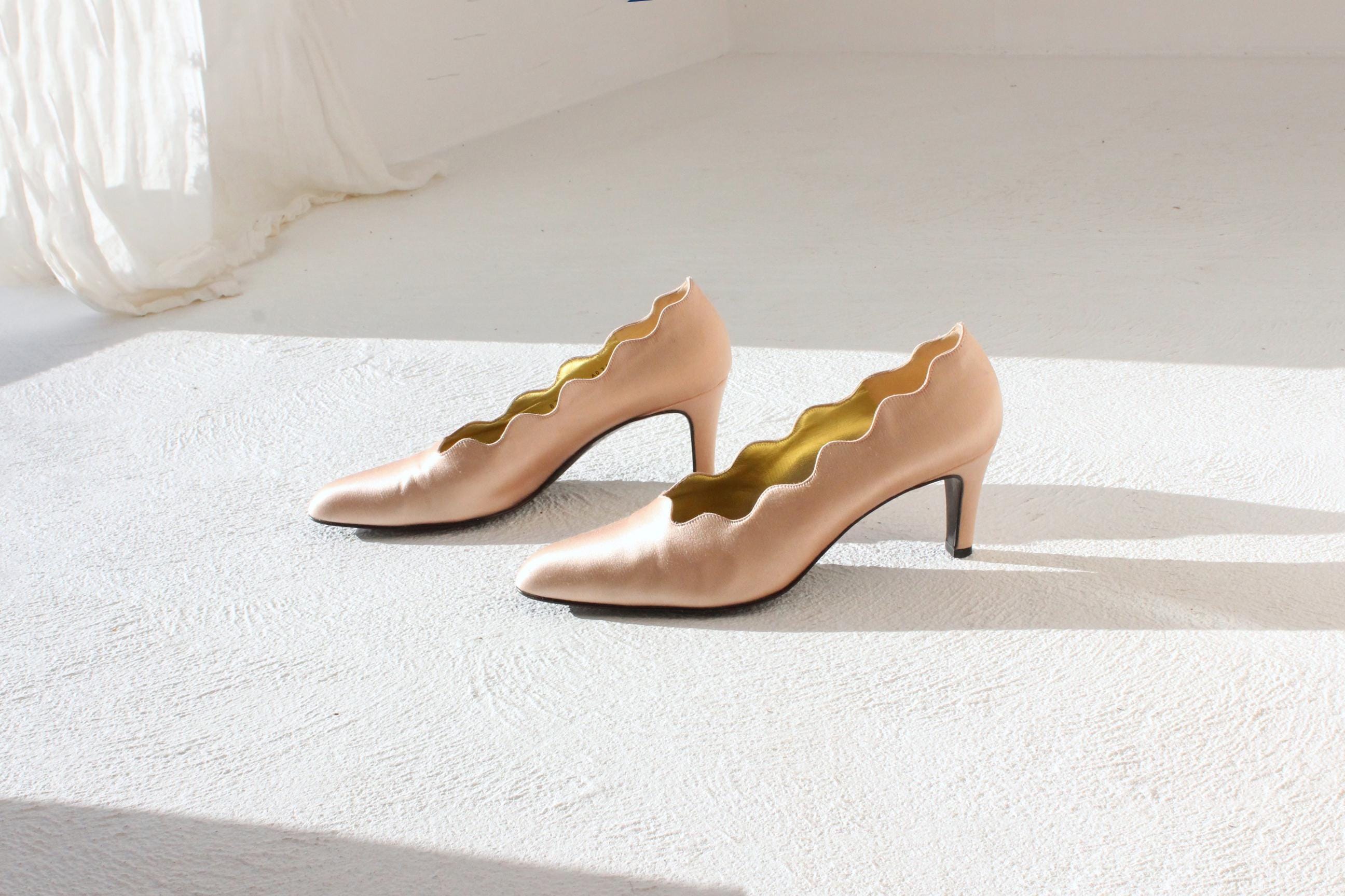 80s Bruno Magli Couture Satin & Leather Wavy Scalloped Pumps ~ Euro 39