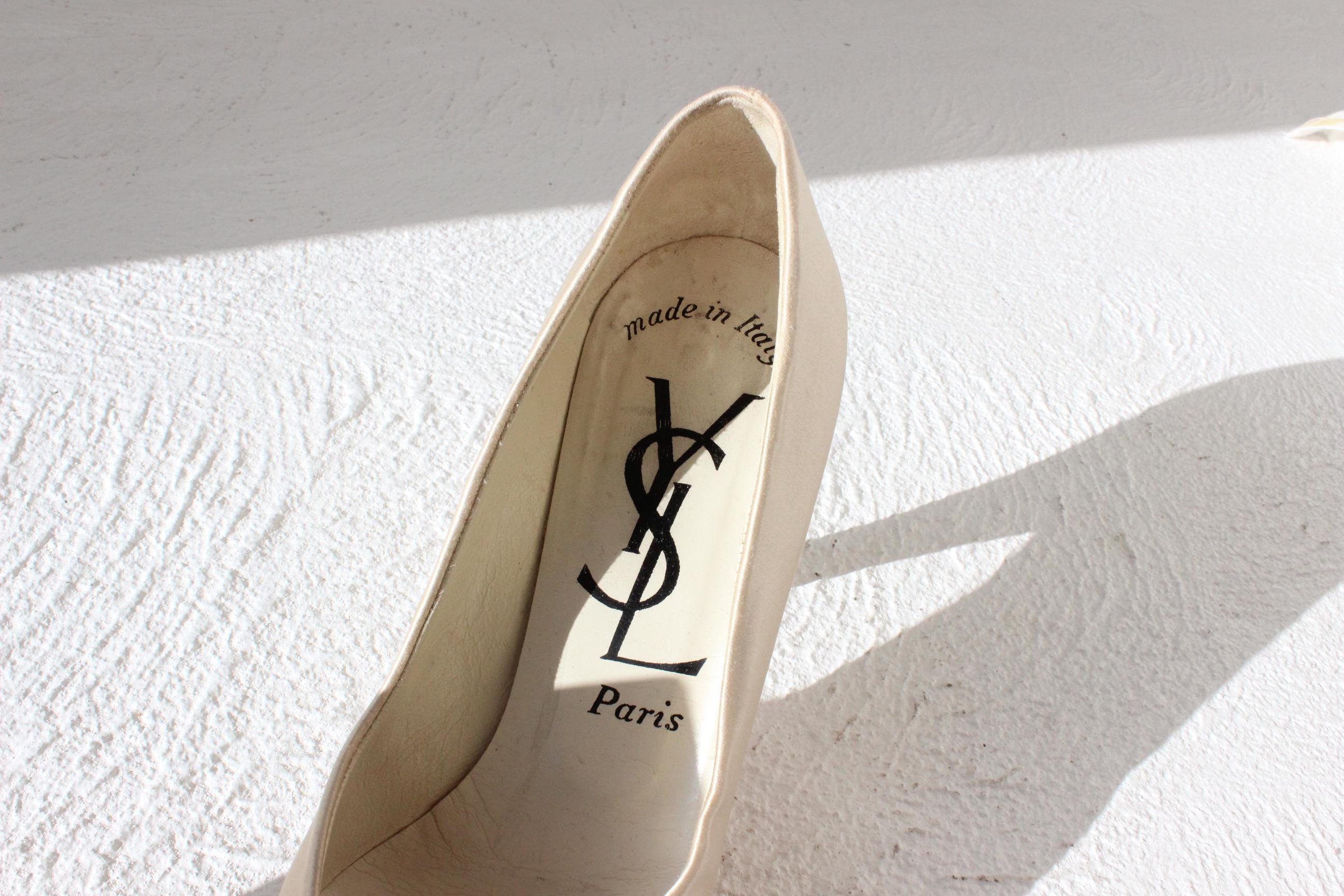80s Yves Saint Laurent Cream Satin Bridal Pumps - Euro 39