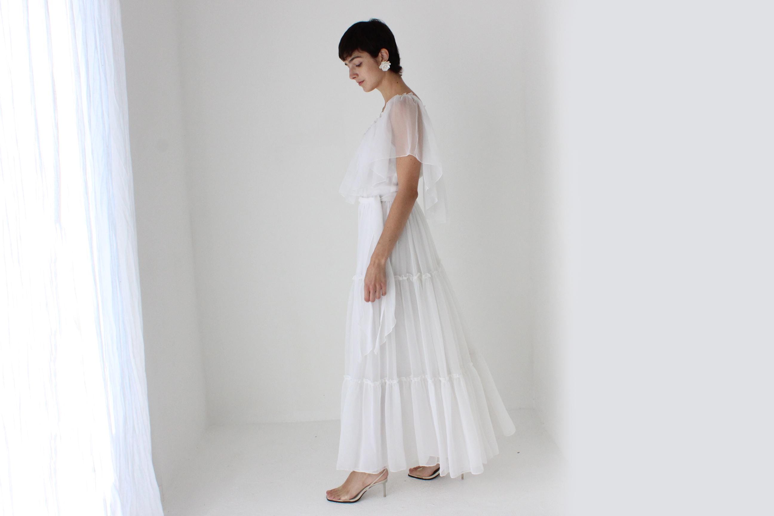 Romantic 70s Organza Tiered Ruffle Flutter Dress