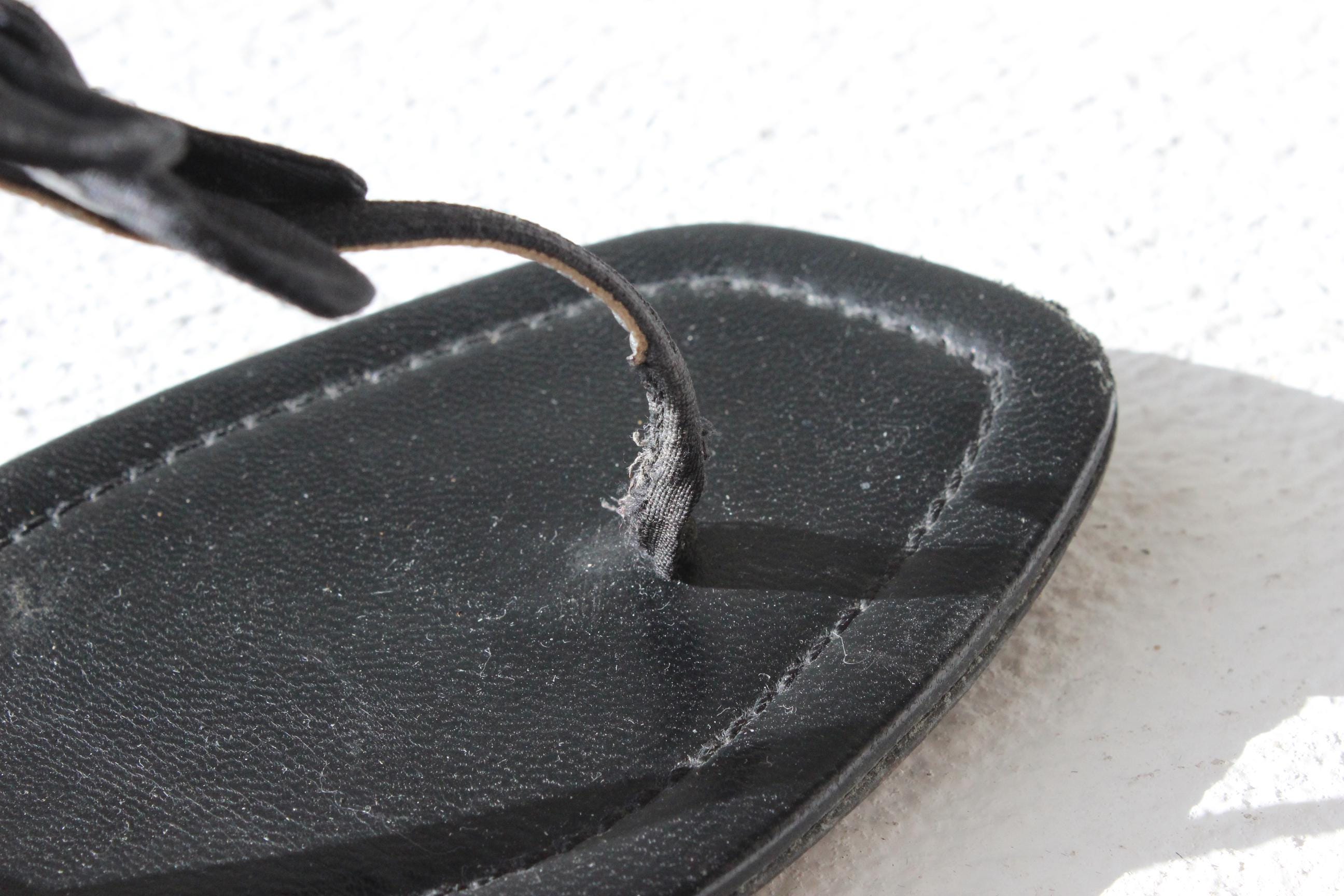 FUTURISM Vintage PRADA Taffeta Flower Flip Flop T-Bar Sandals ~ Euro 39