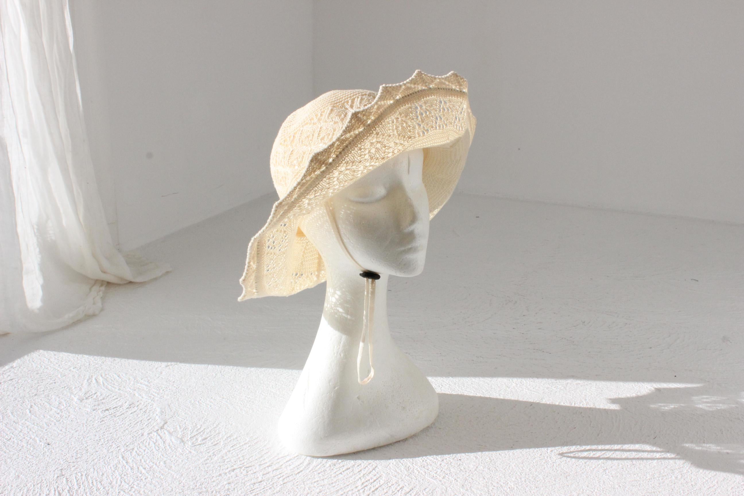 FUTURISM 90s Crochet Hat