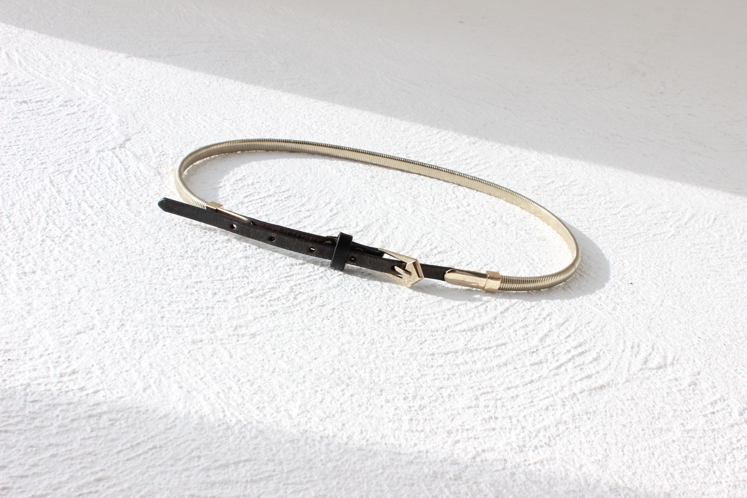 FUTURISM 80s Disco Gold Tone Metal Chain Belt