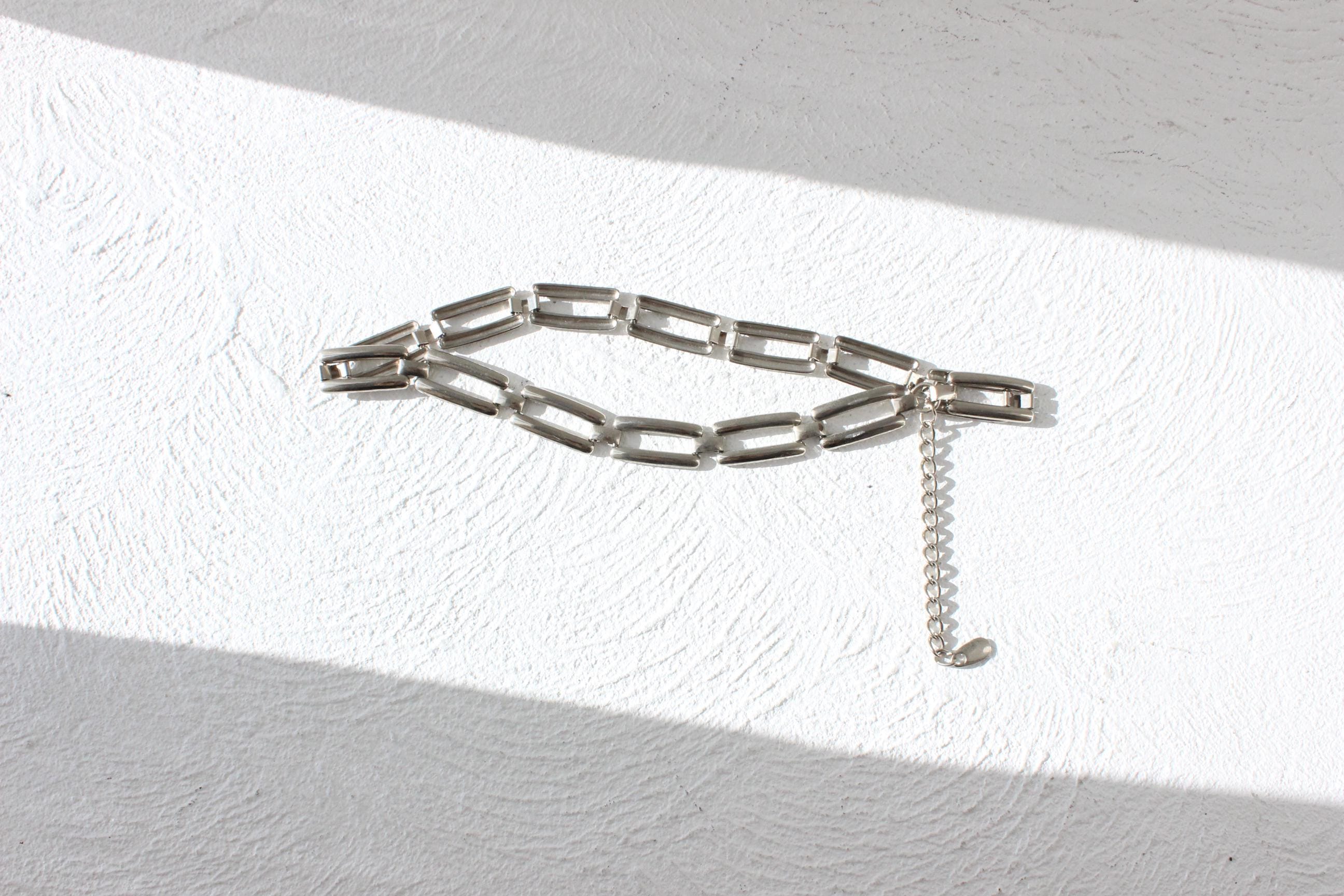FUTURISM Y2K Chrome Chain Link Belt