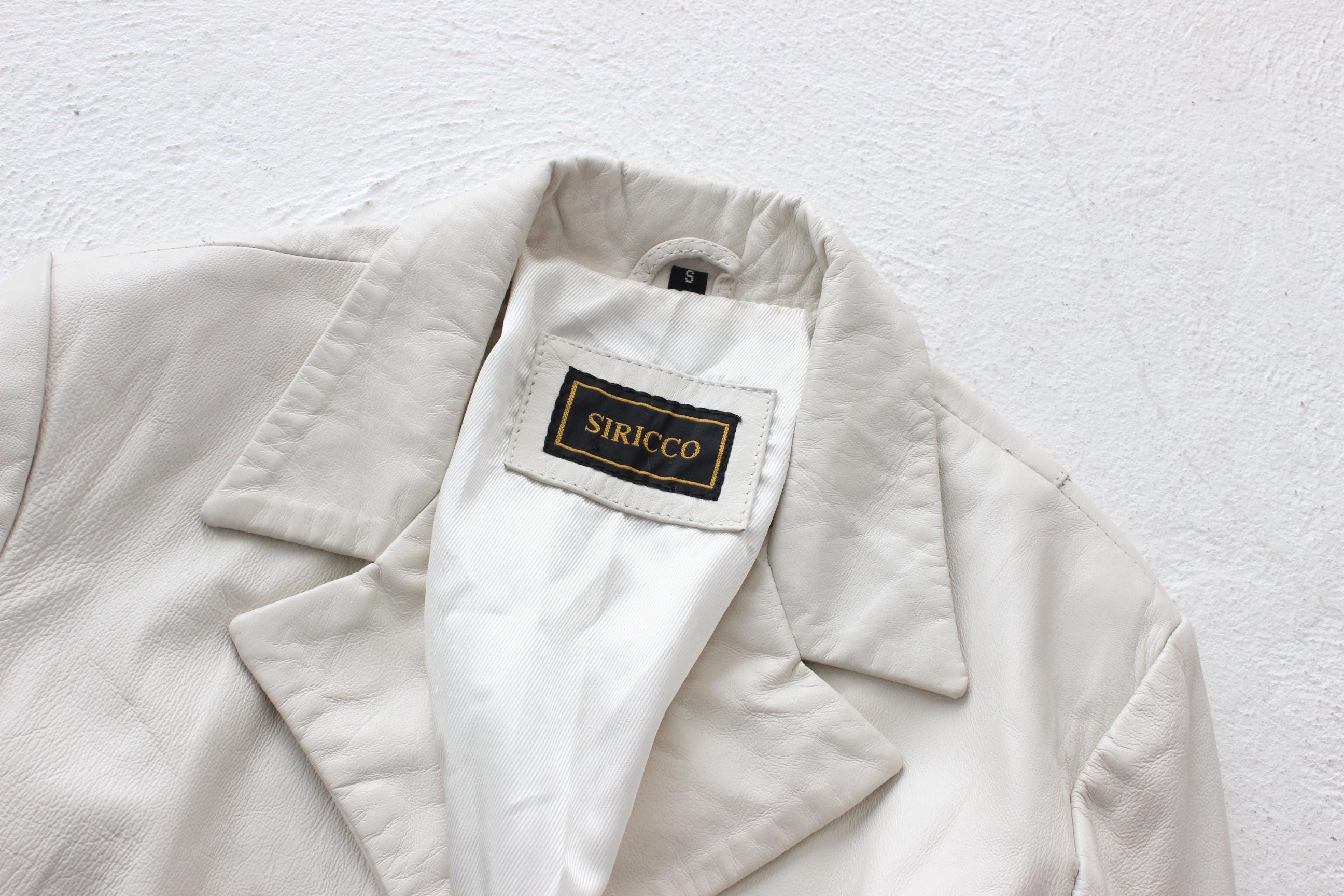 Minimal 90s White Leather Coat by Siricco