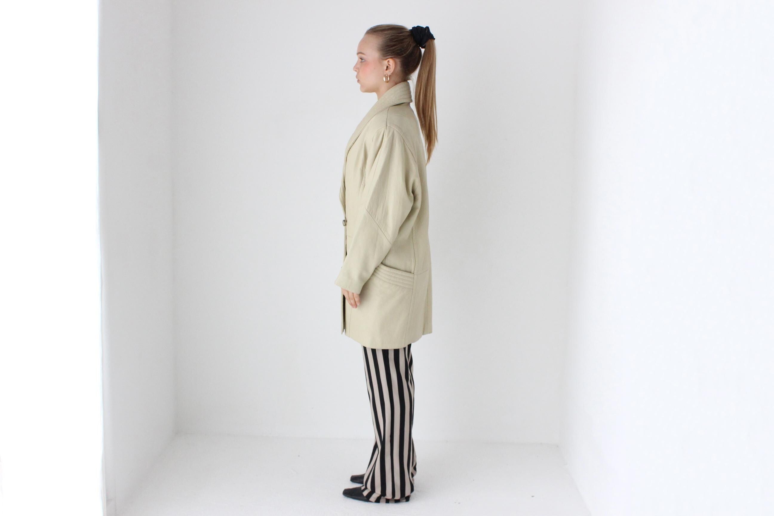 Chic 80s Leather Quilted Shawl Collar Ecru Coat by Maxima