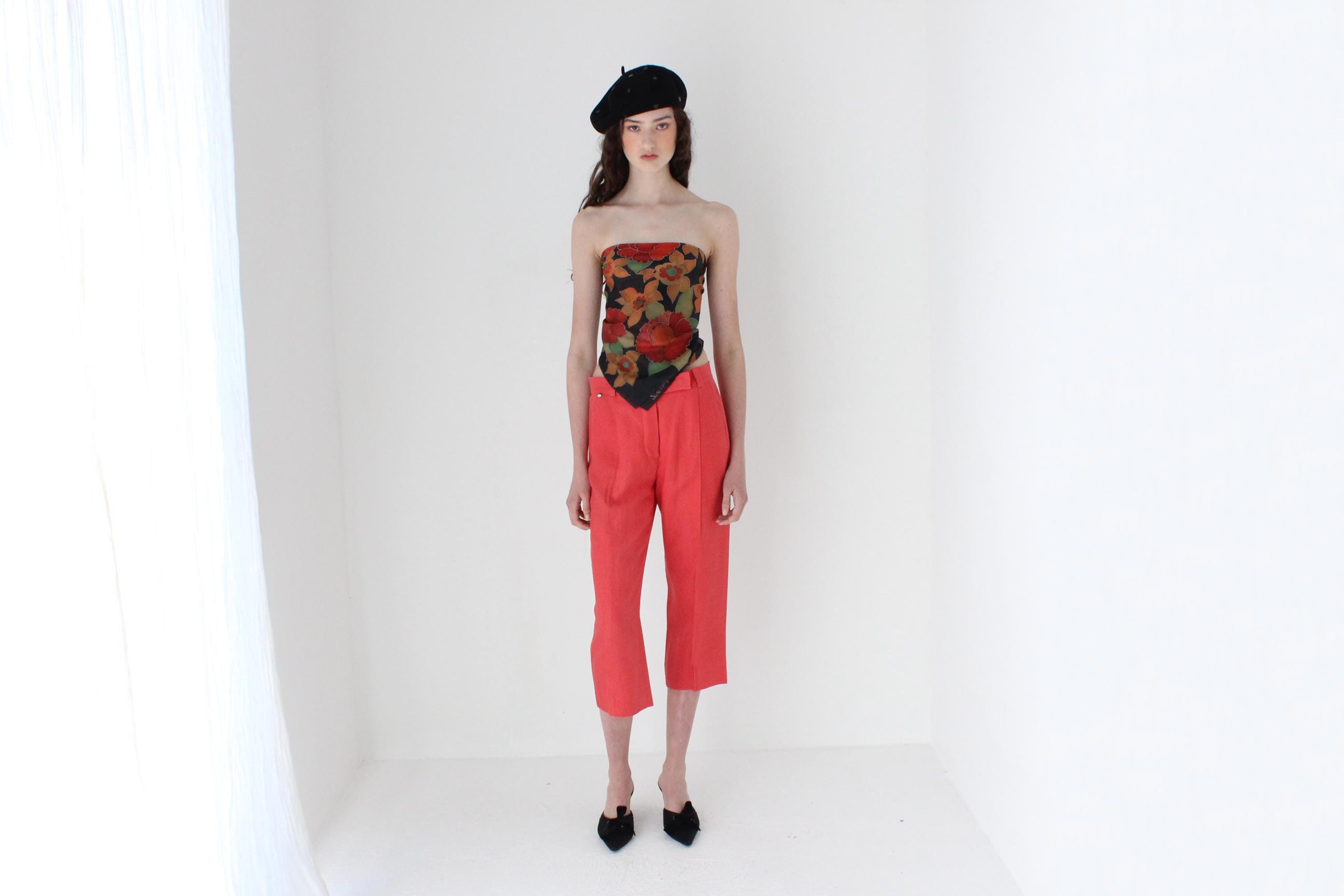 FRENCH COLLECTION 80s Sonia Rykiel Coral Linen Cropped Trousers