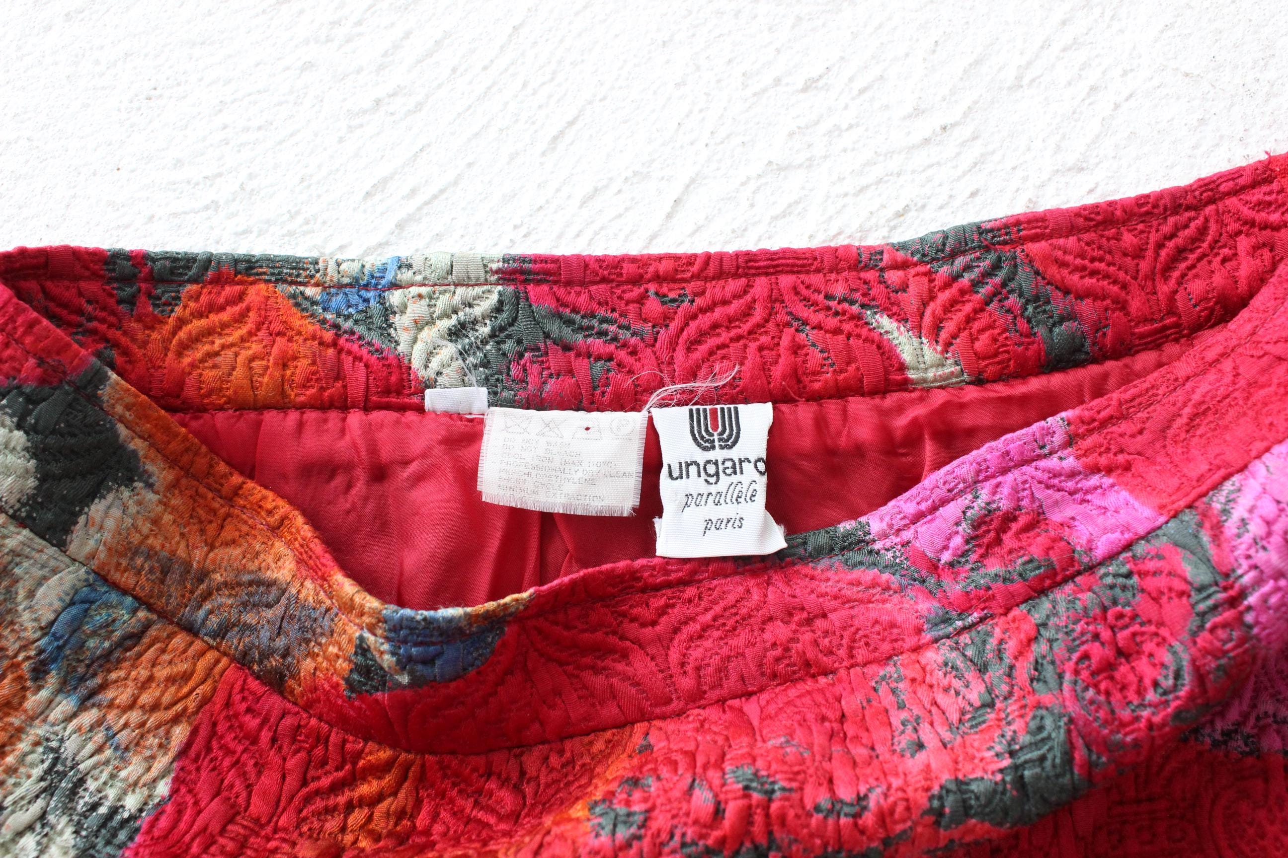 FRENCH COLLECTION 80s Emanuel Ungaro Parallele Quilted Silk Floral Mini Skirt