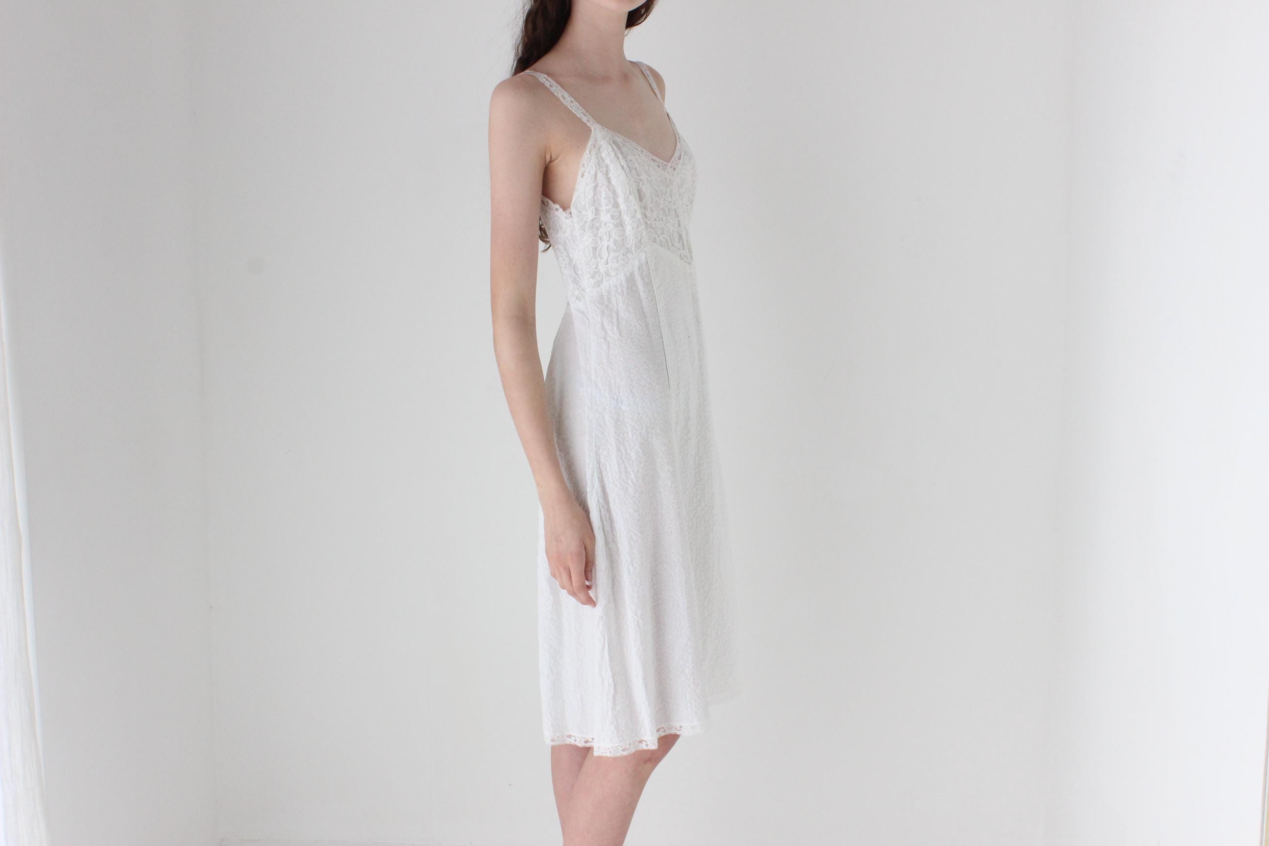 FRENCH COLLECTION 70s Cotton Gauze & Lace Parisian Summer Dress