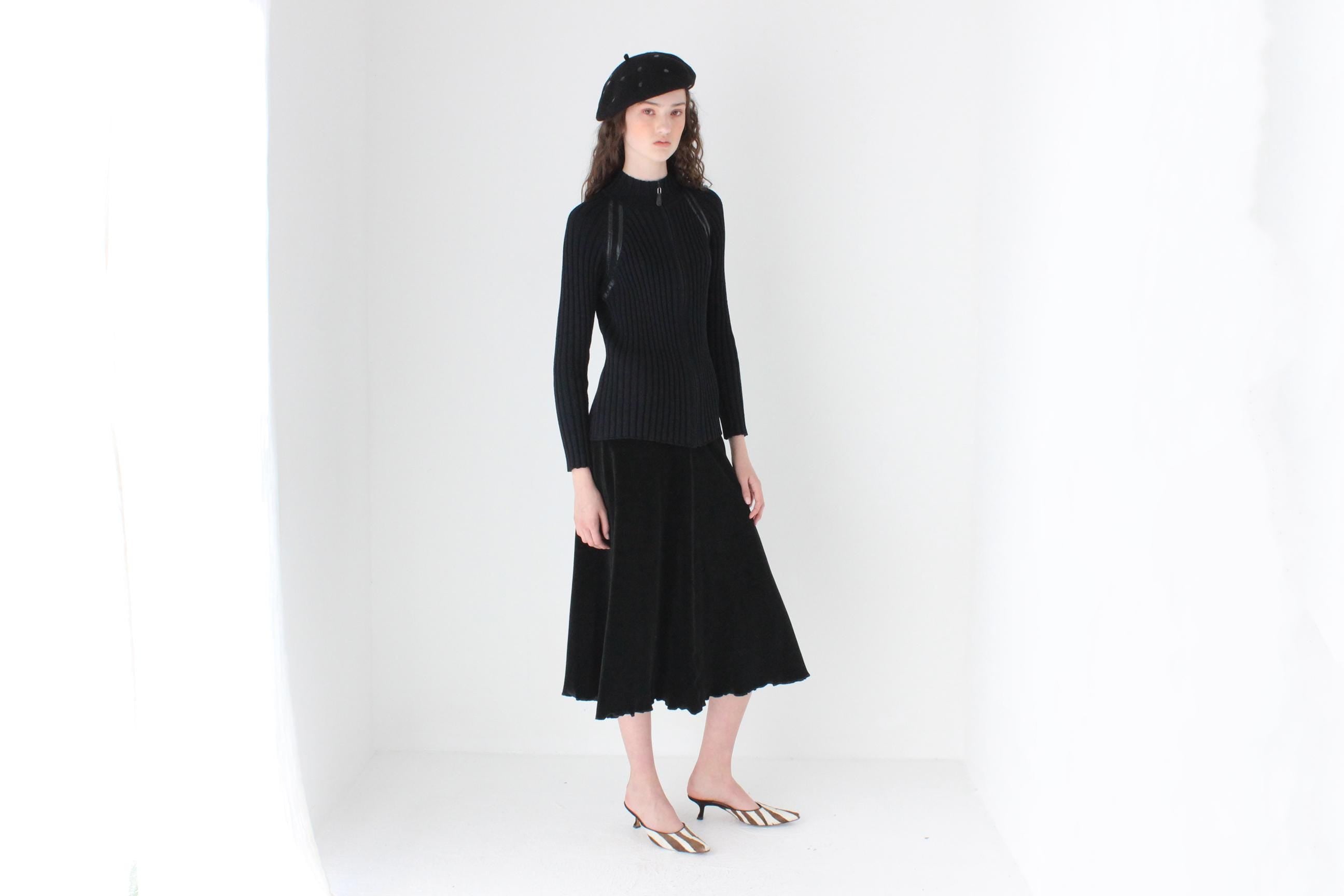 FRENCH COLLECTION 90s St John Sport Luxury Ribbed Zip Front Knit