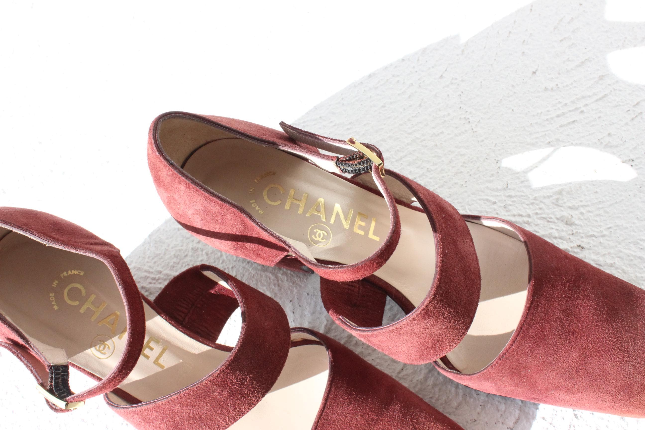 FRENCH COLLECTION Vintage 90s Chanel Suede Sculptural Square Toe Mary Jane Sandals ~ Euro 36