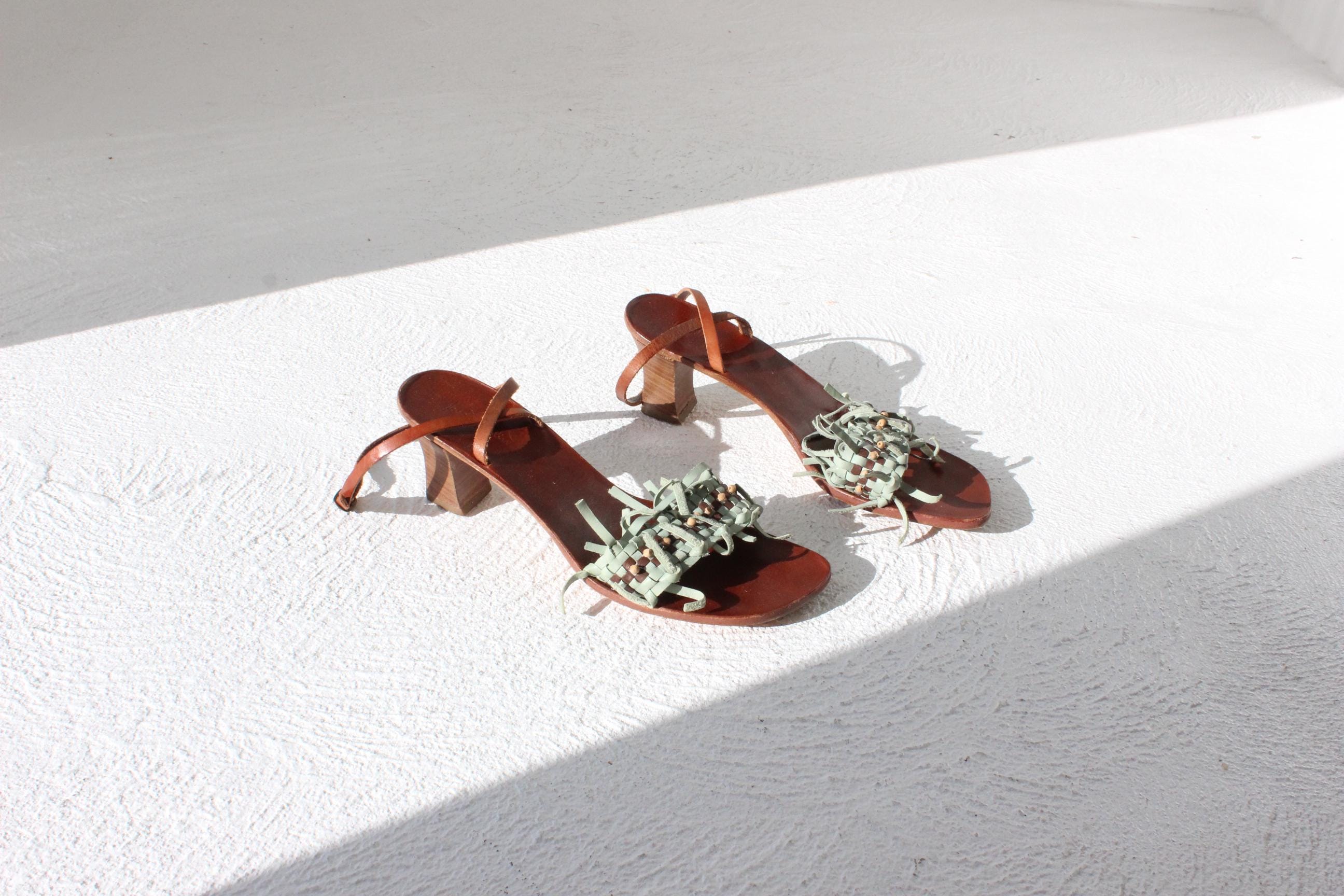 FRENCH COLLECTION Y2K Handmade Italian Leather Sandal Heels ~ Euro 39