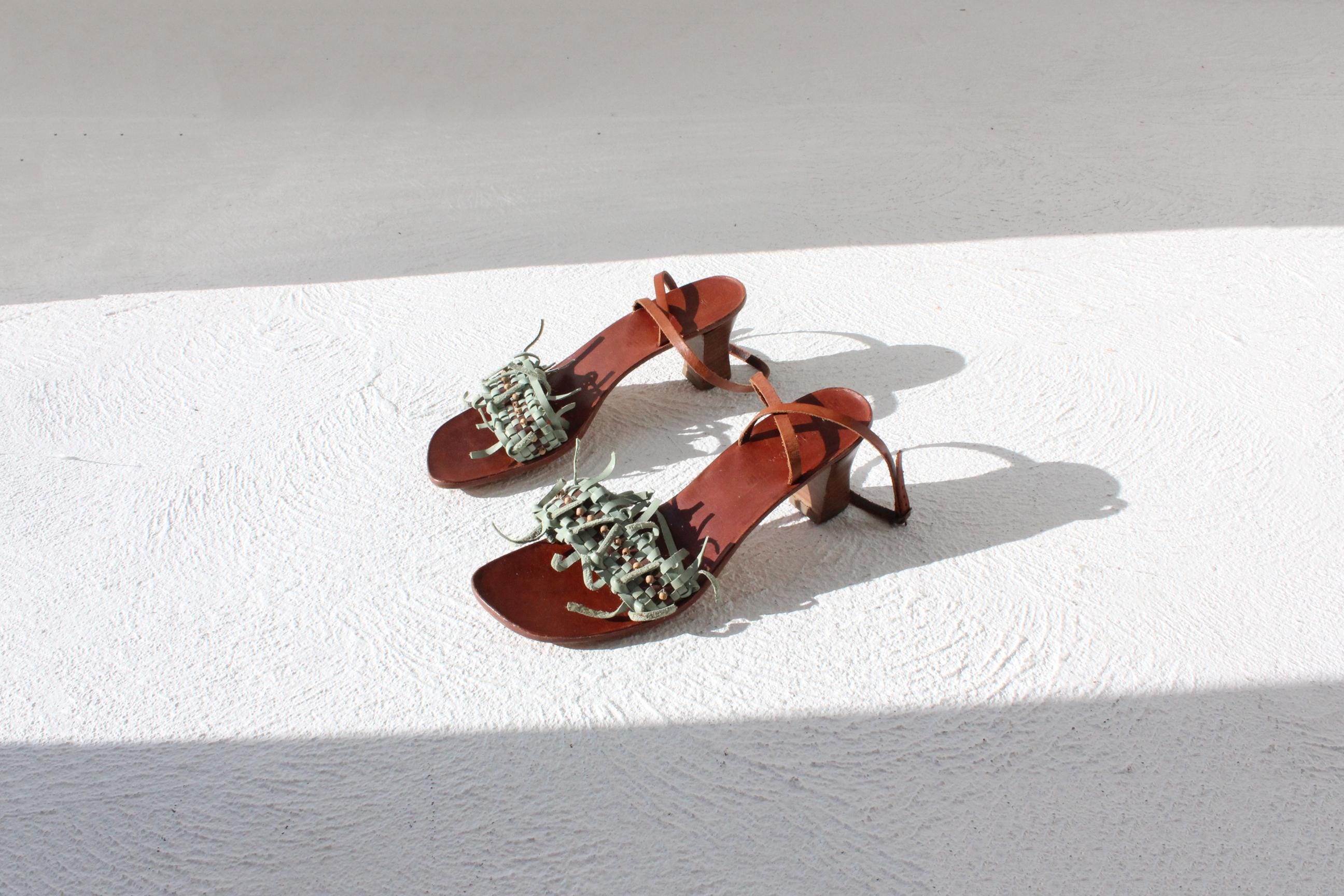 FRENCH COLLECTION Y2K Handmade Italian Leather Sandal Heels ~ Euro 39