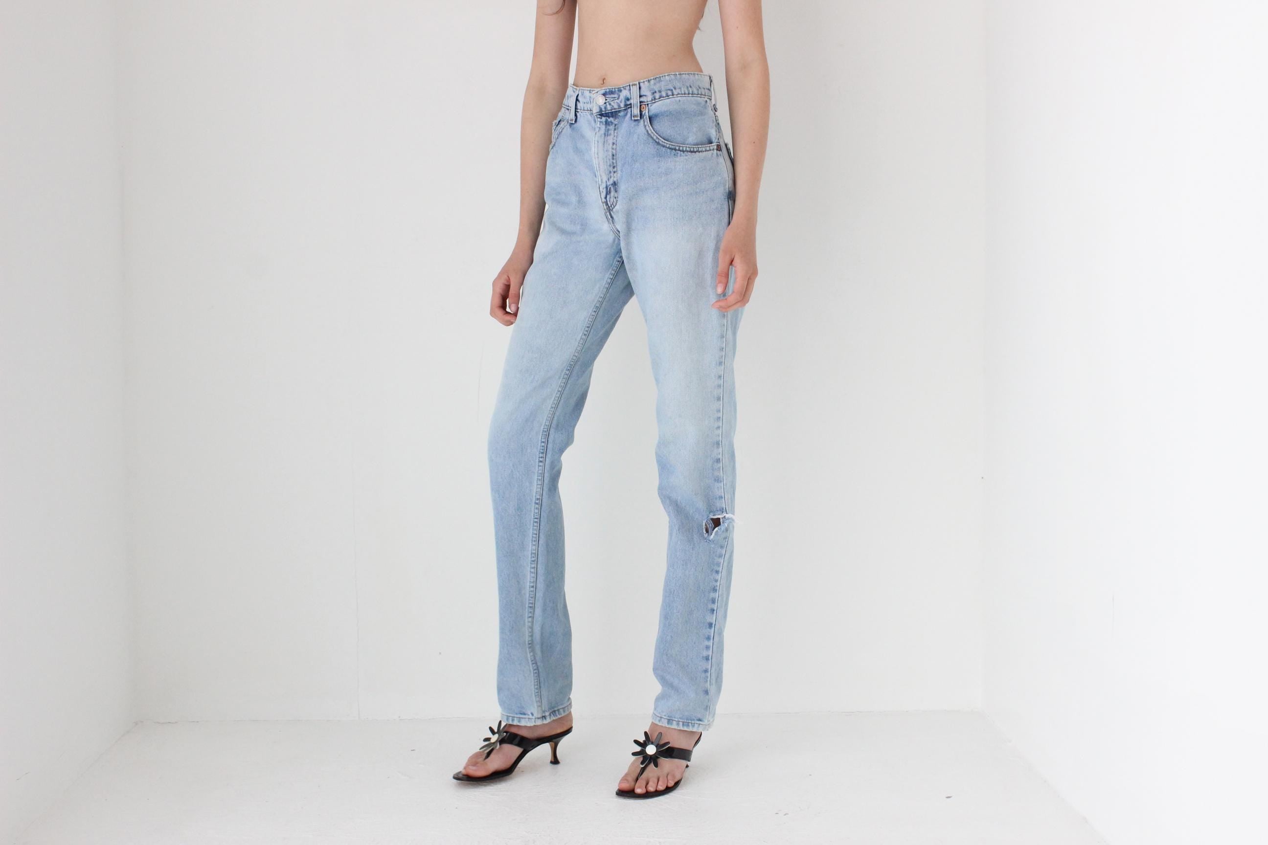 FRENCH COLLECTION 90s LEVIS 504 Light Wash Denim Jeans