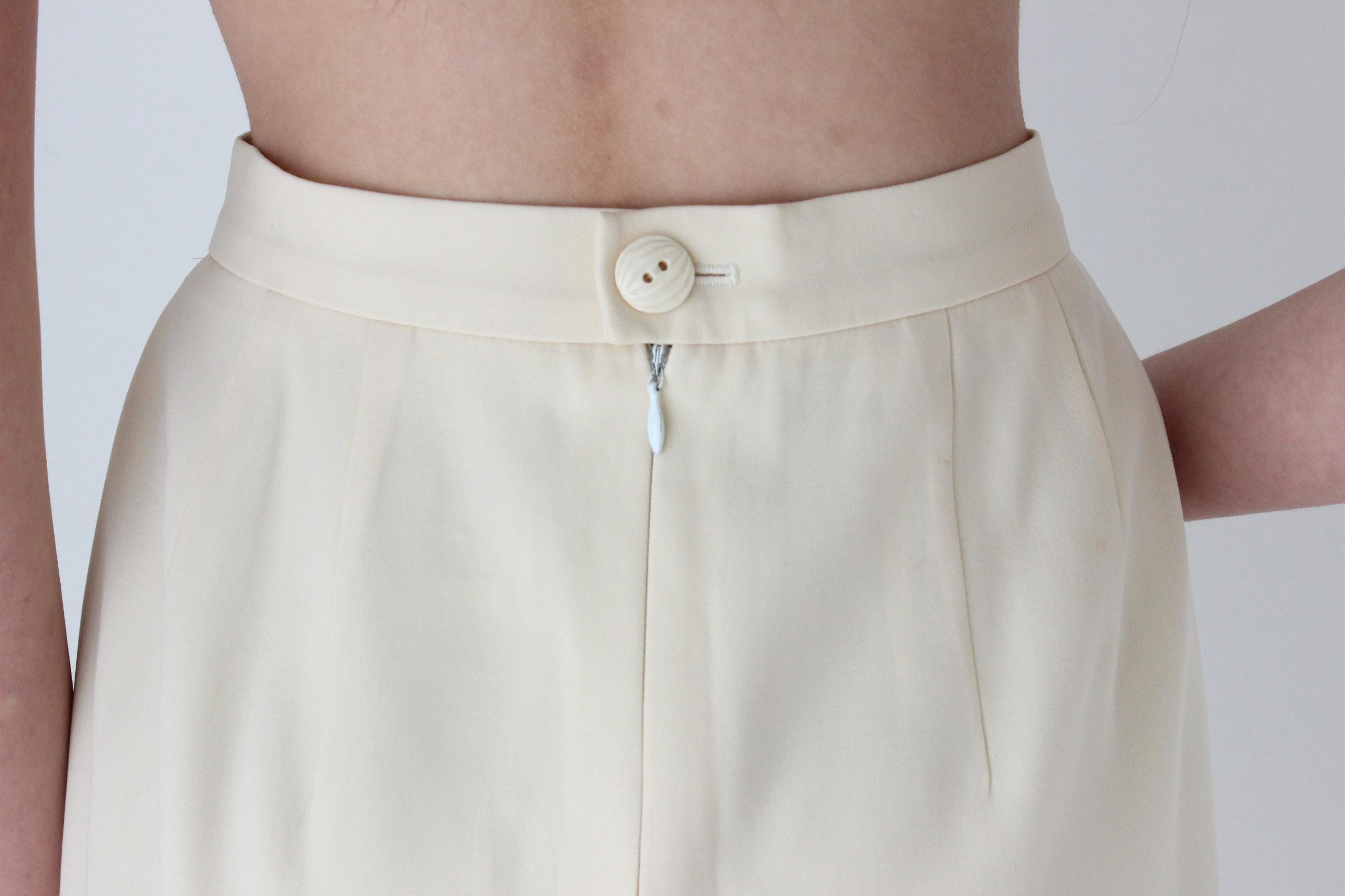 FRENCH COLLECTION 90s Lanvin Minimal Cream Mini Skirt