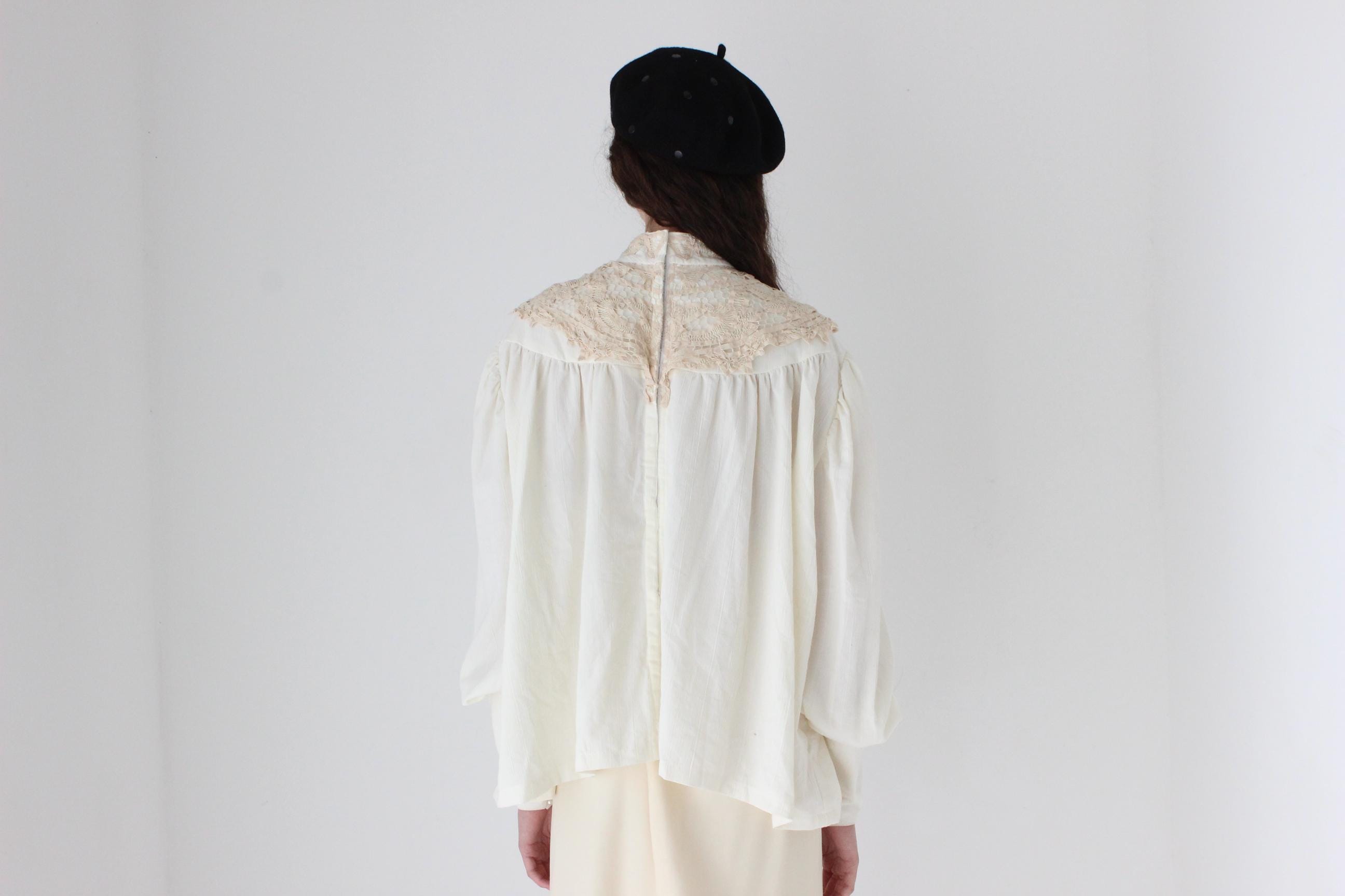 FRENCH COLLECTION 70s Gauze & Cotton Lace Artist Smock Top