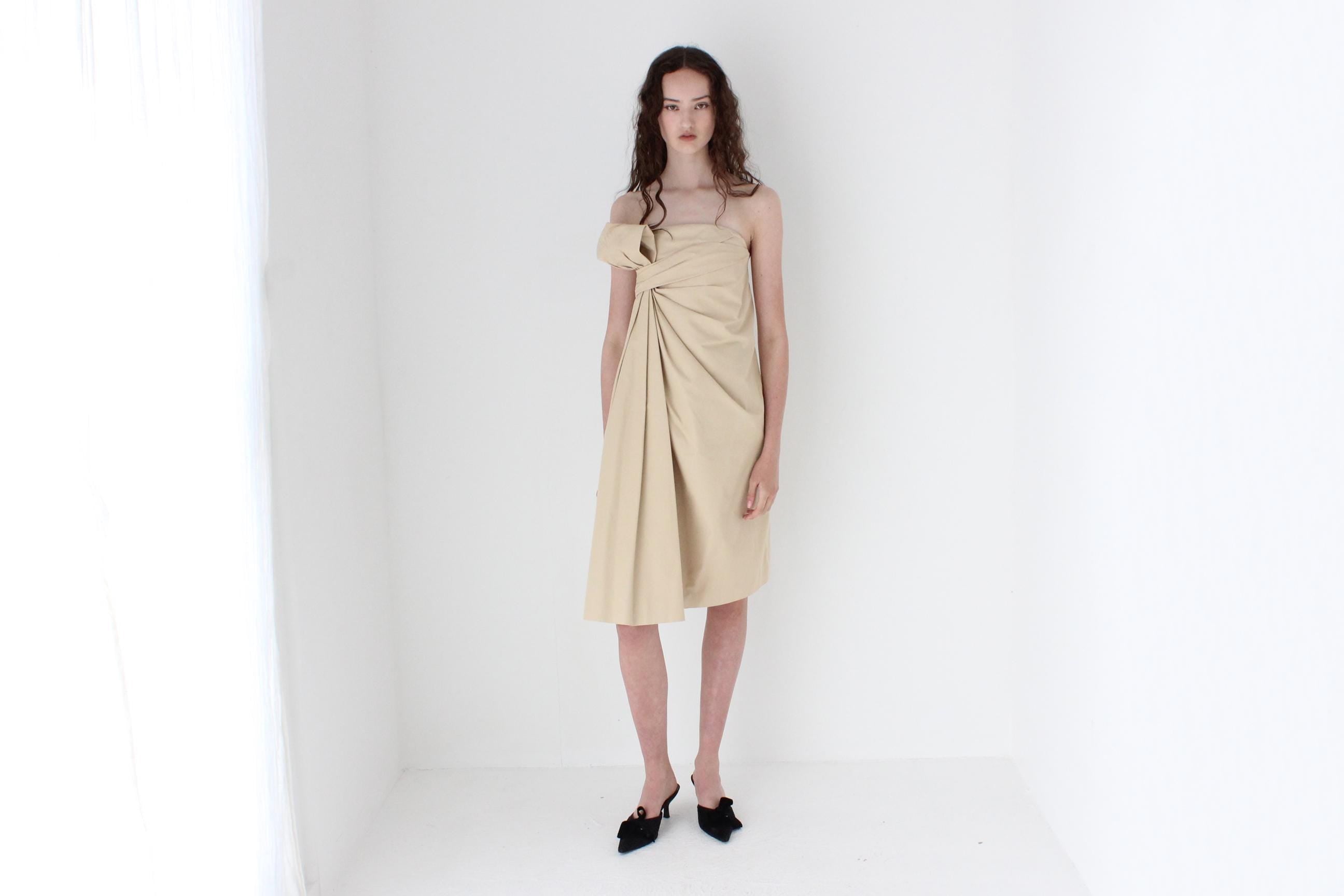 FRENCH COLLECTION Vintage Chloé Sculptural Beige Twill Dress w/ 3D Knot Detail