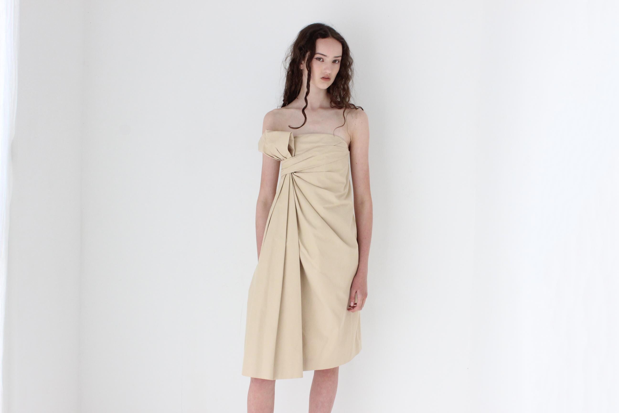 FRENCH COLLECTION Vintage Chloé Sculptural Beige Twill Dress w/ 3D Knot Detail
