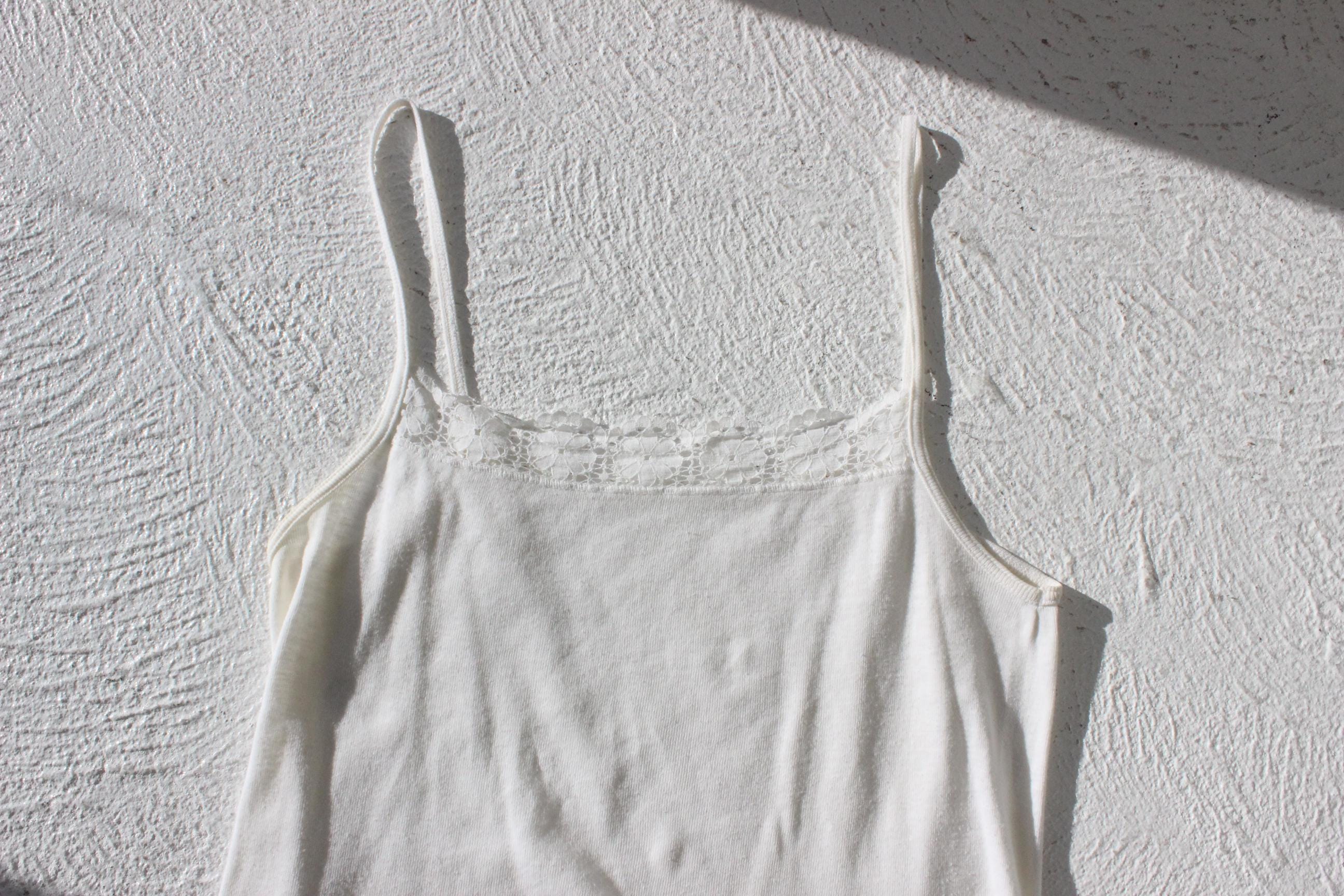 FRENCH COLLECTION 70s White Ribbed Cotton Tank w/ Lace Trim