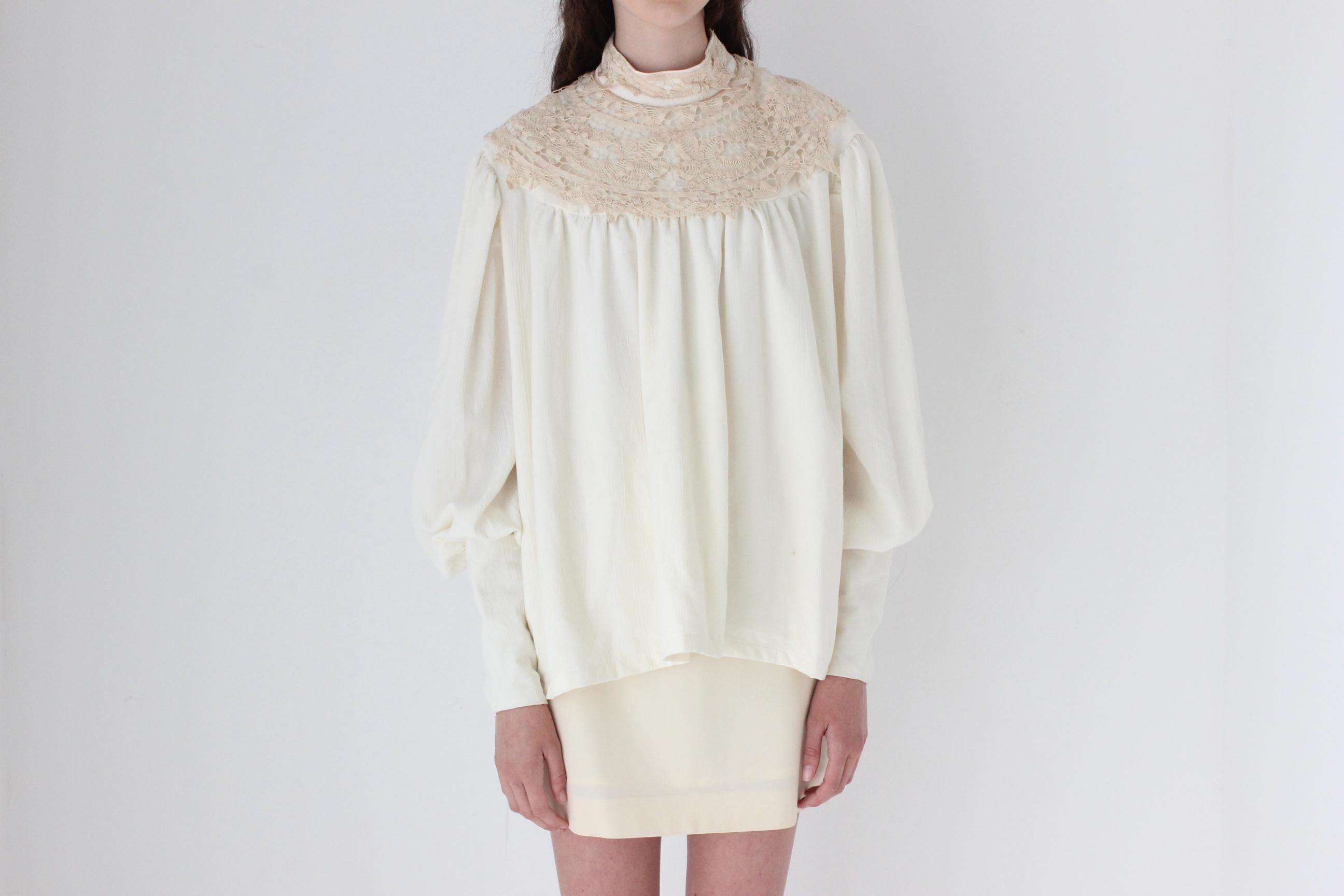 FRENCH COLLECTION 70s Gauze & Cotton Lace Artist Smock Top