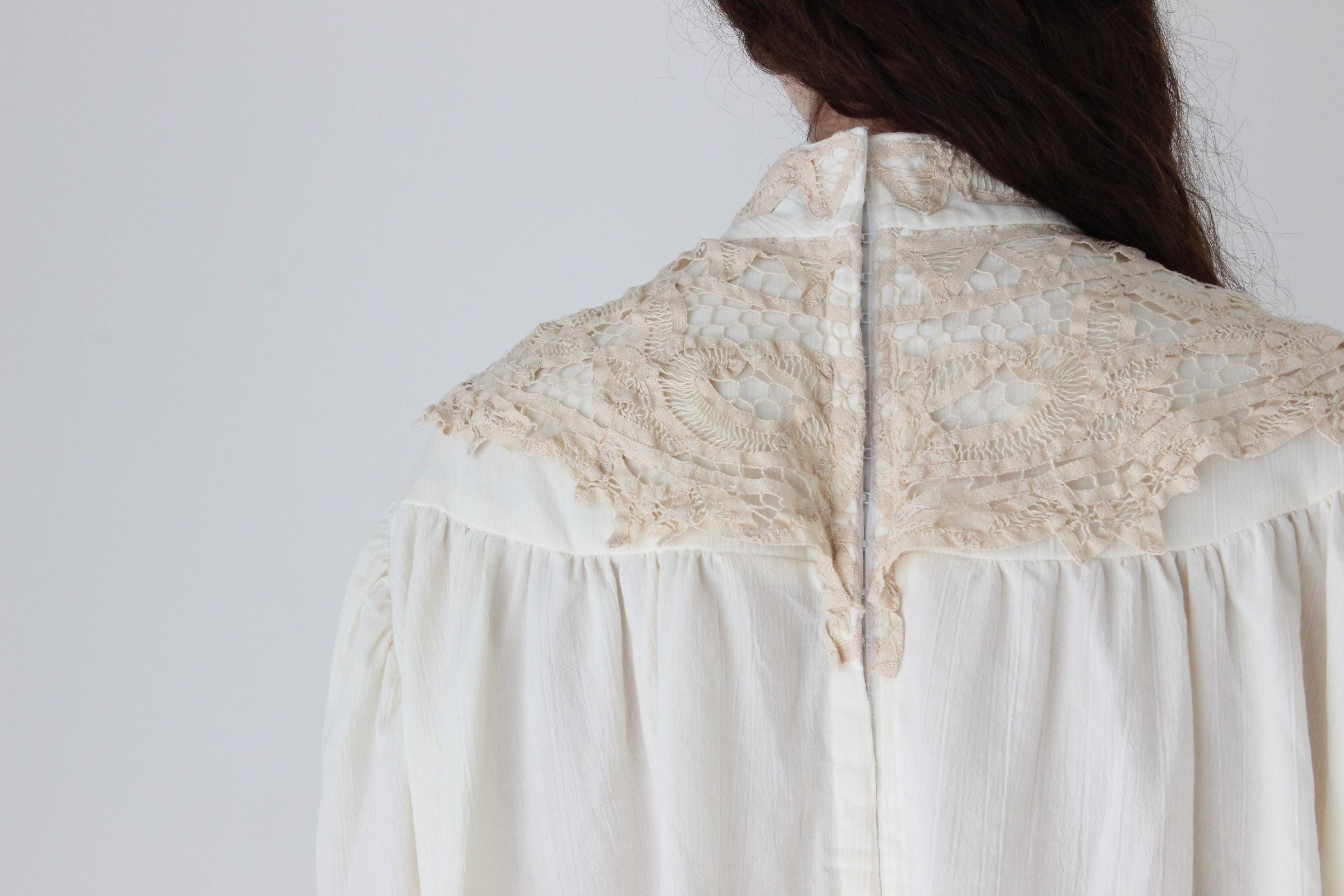 FRENCH COLLECTION 70s Gauze & Cotton Lace Artist Smock Top