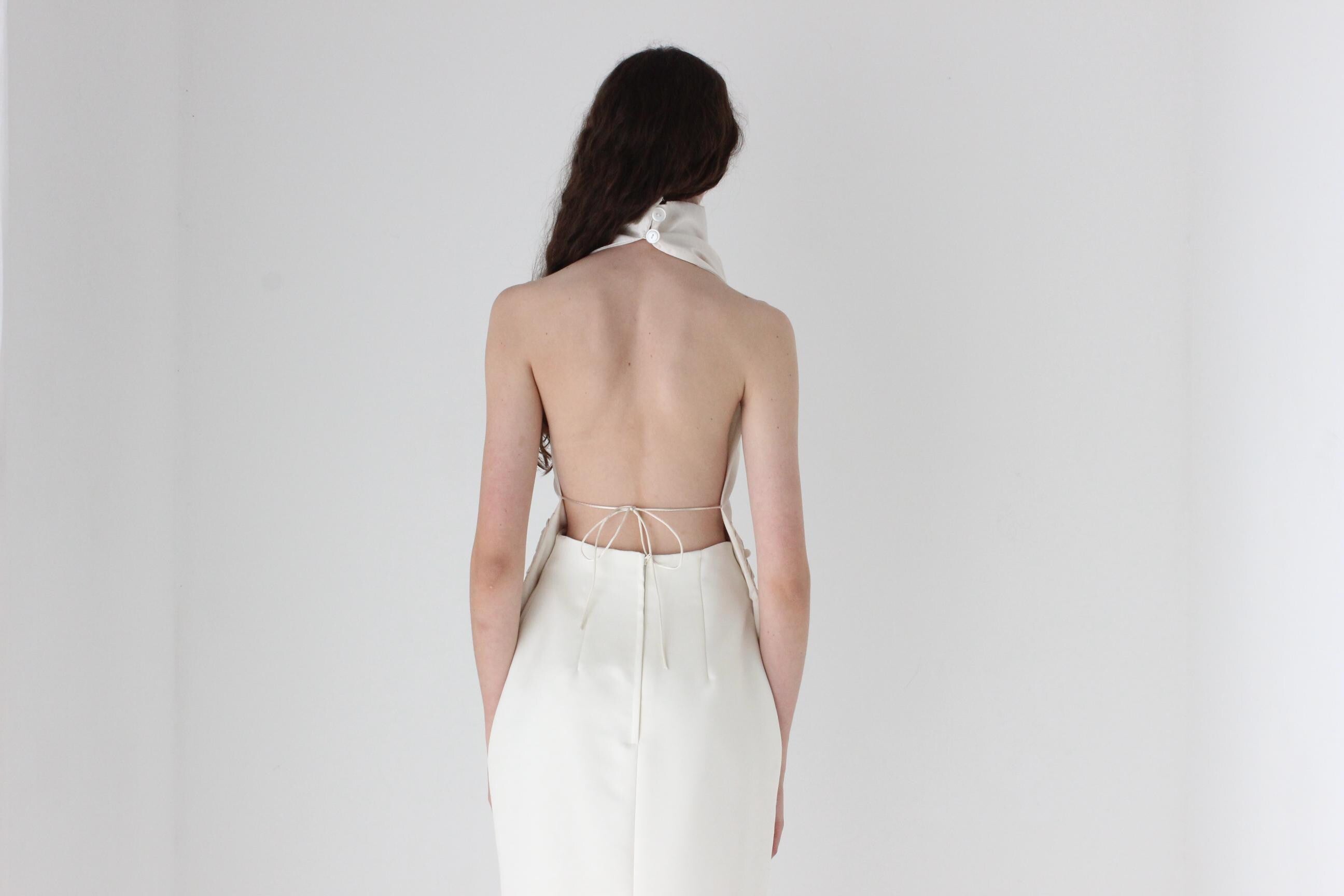Avant Garde Pinwheel Pearl Halter Top