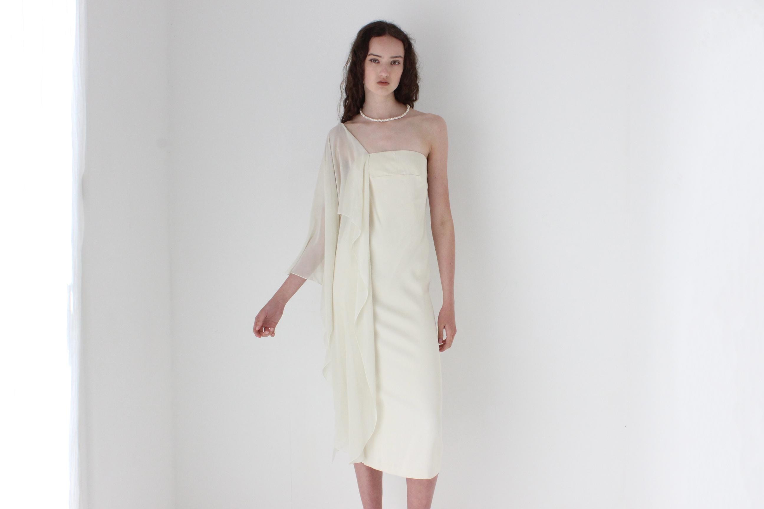 2000s Asymmetric One Shoulder Sheath Dress