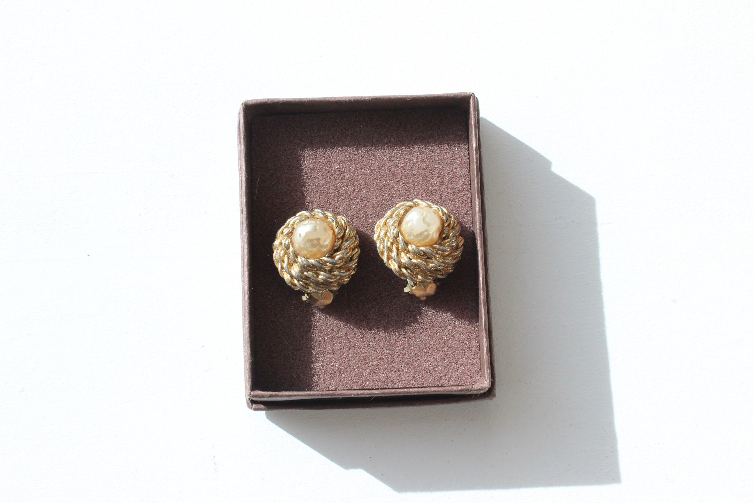 80s Baroque Gold Tone Metal Clip Ons