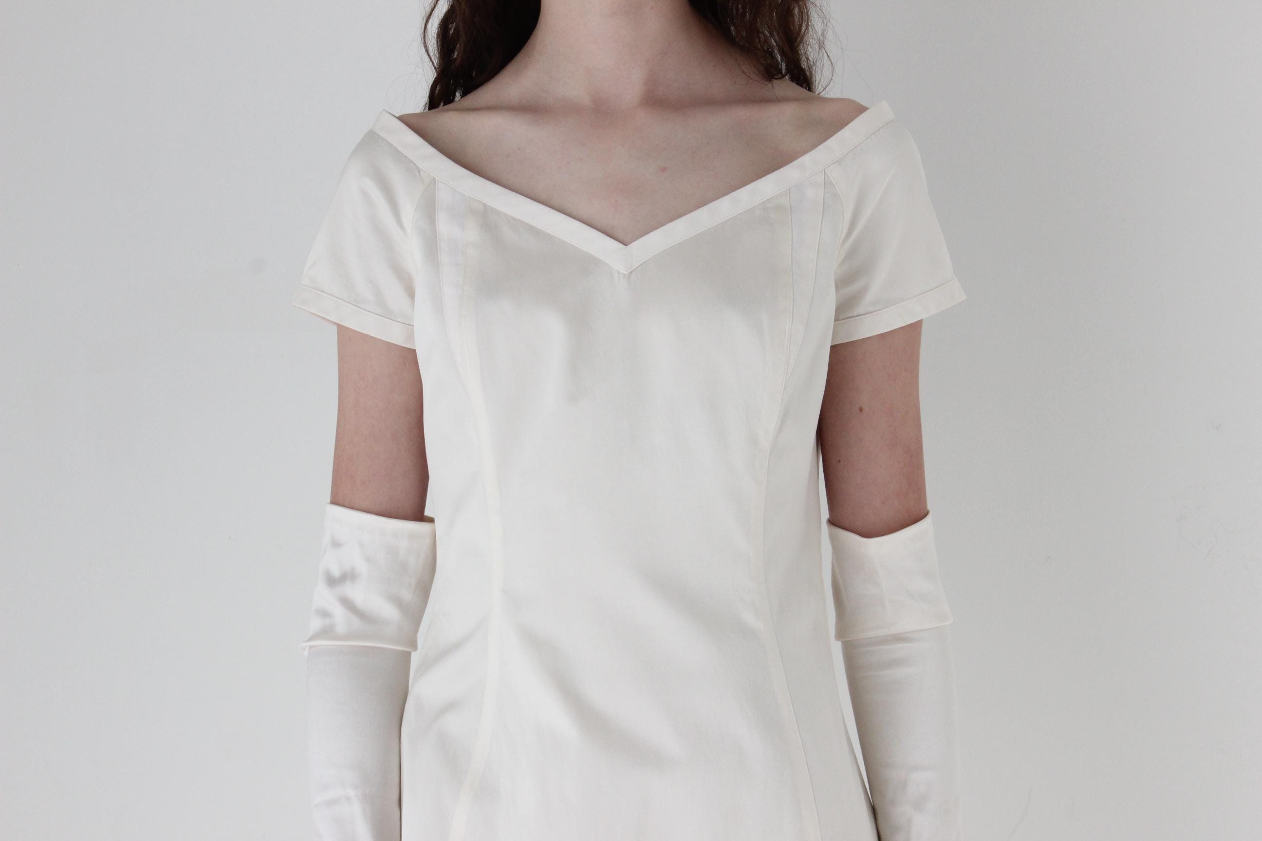 2000s Narcisco Rodriguez Silk Open Neck Short Sleeve Mini