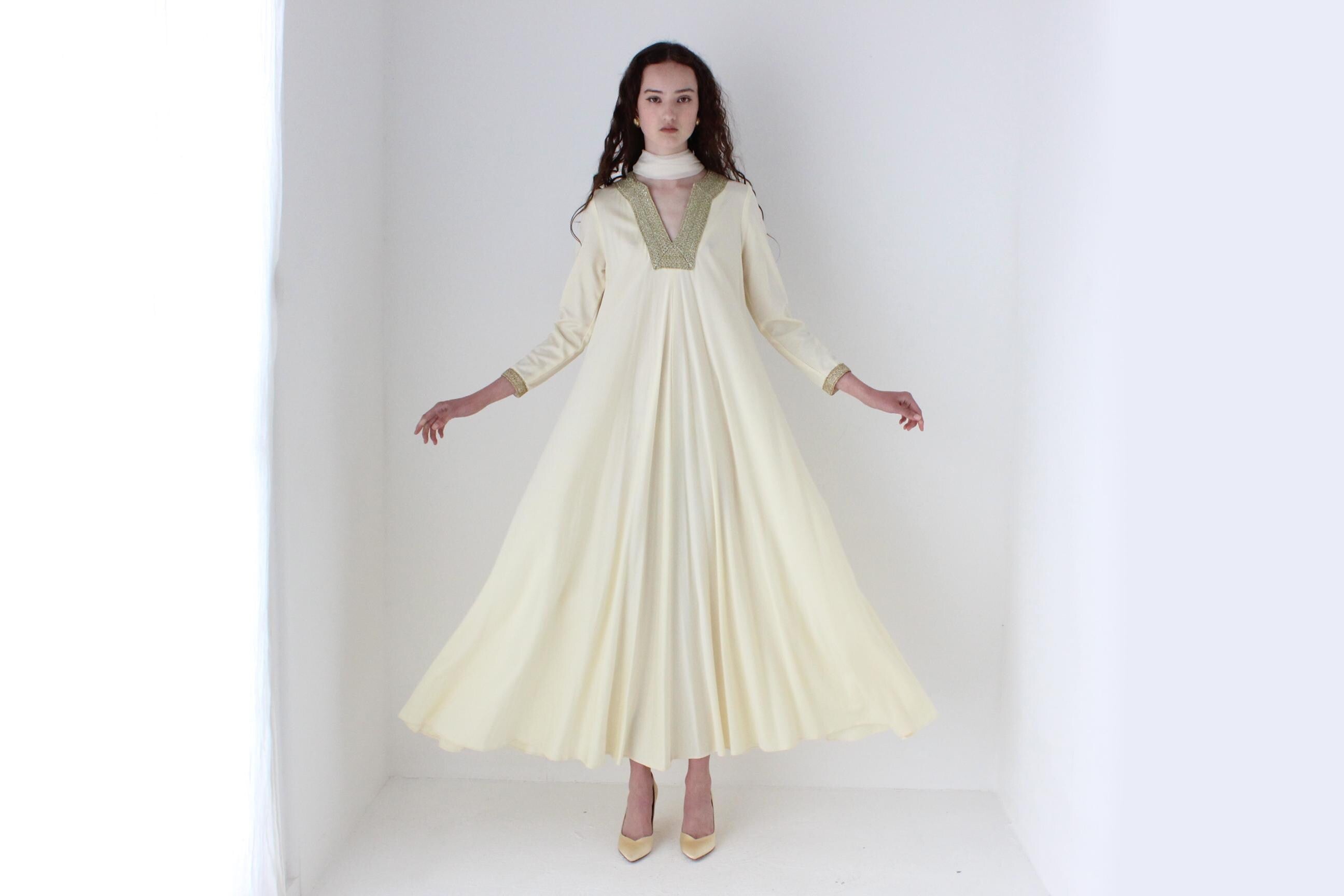 70s Disco Goddess Sweeping Jersey Dress