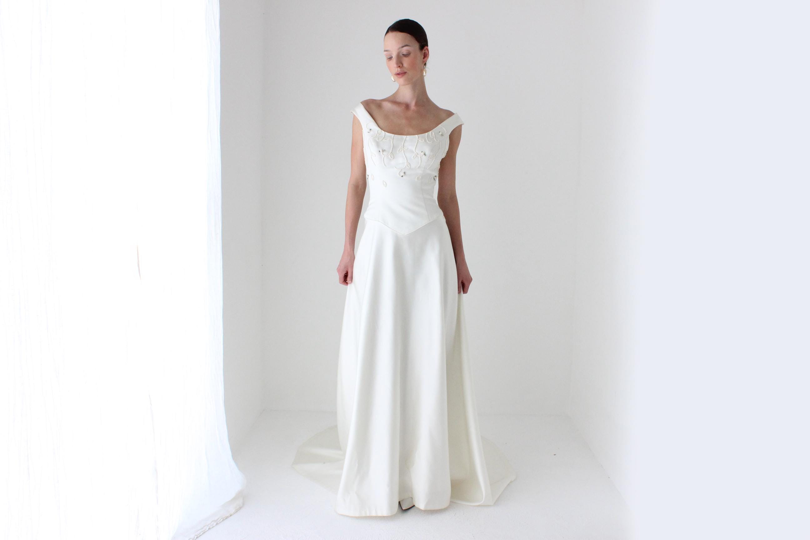 Romantic 1990s Duchess Satin Pearl Bodice Wedding Gown