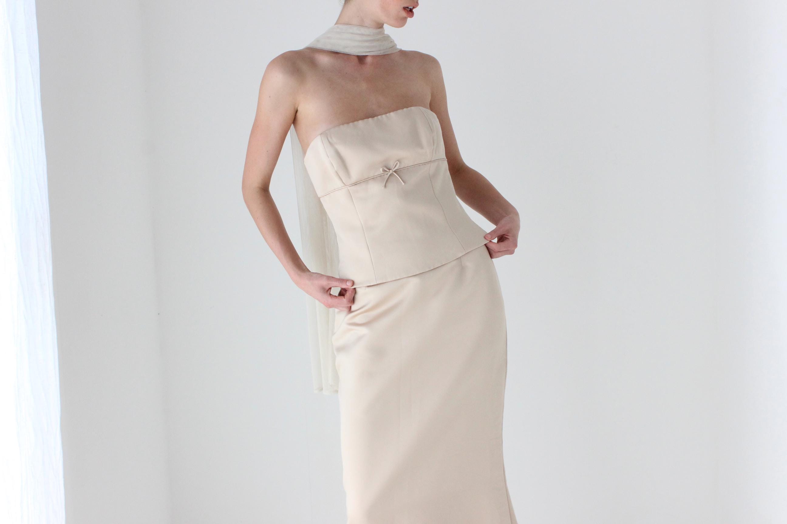 2000s Amsale Oyster Satin Two Piece Set
