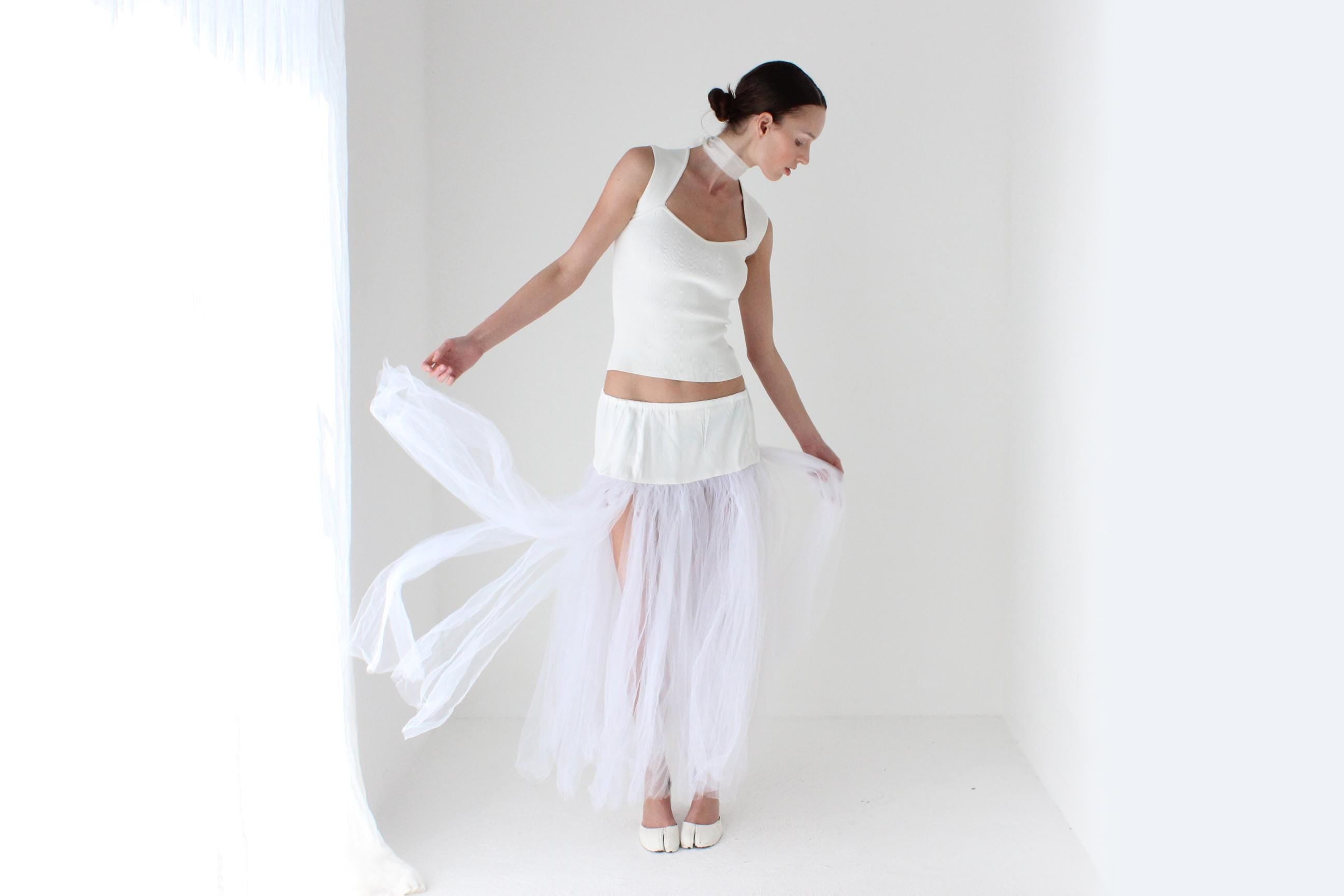 2000s Solid Stretch Knit Tank