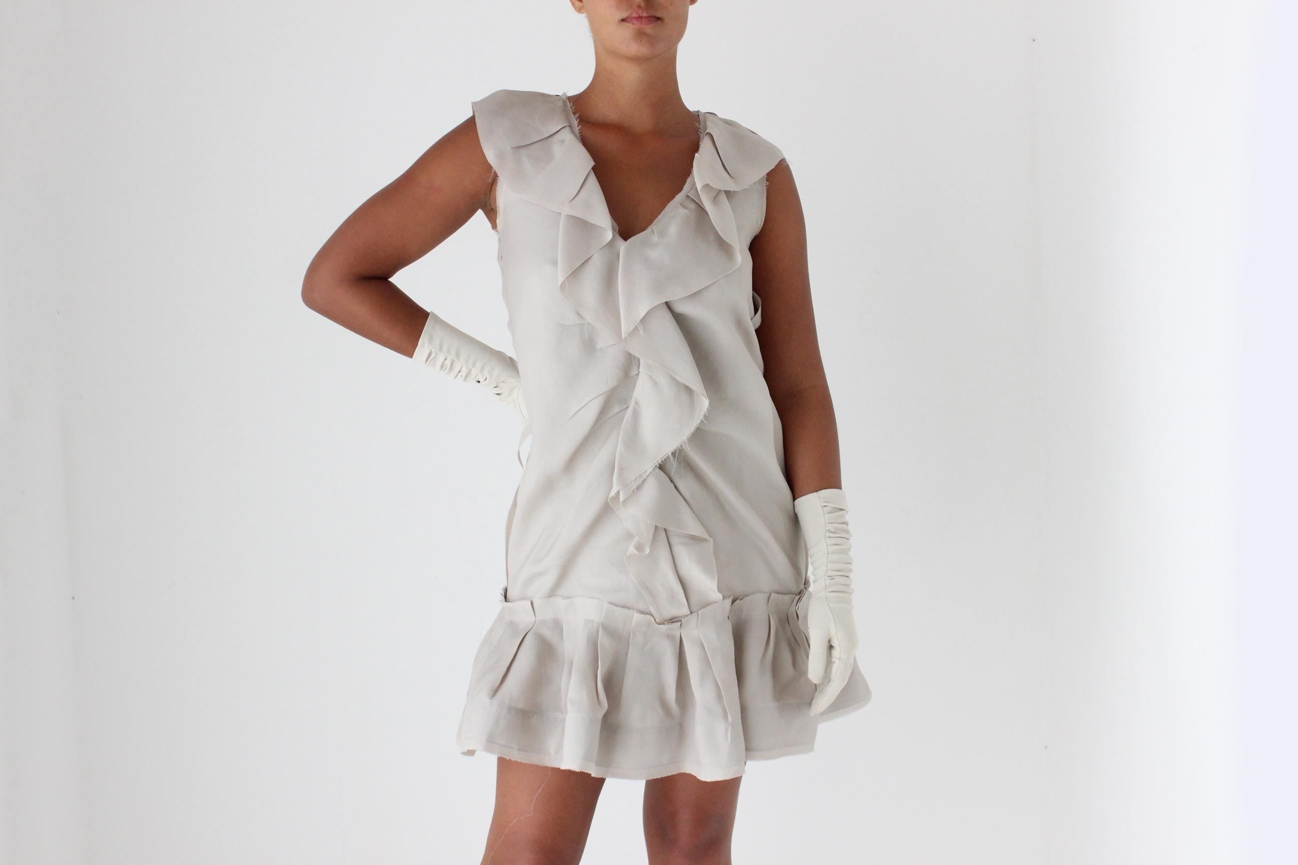 80s Grey Ruched Opera Gloves
