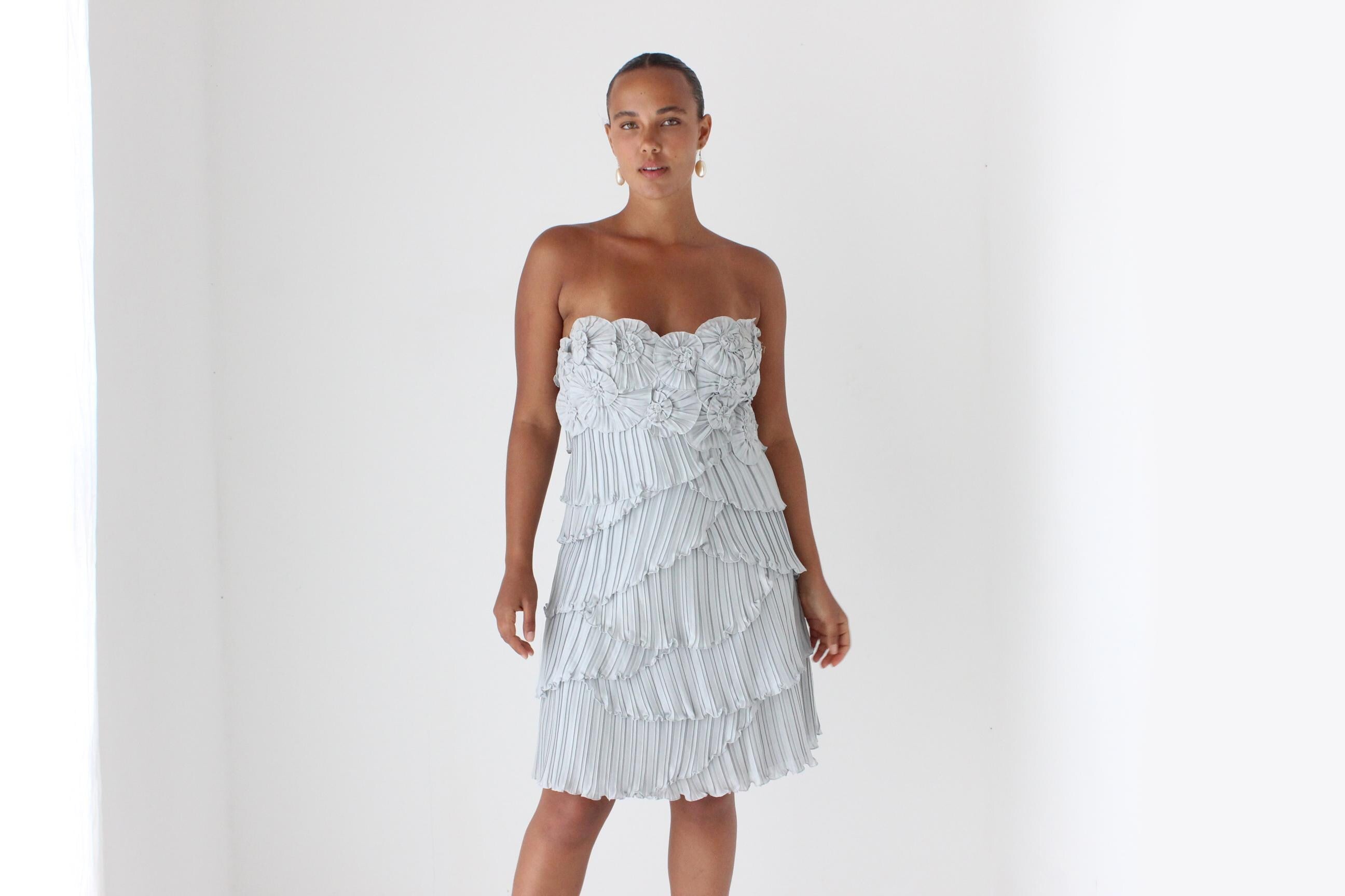 Y2K Pinwheel Pleated Mini