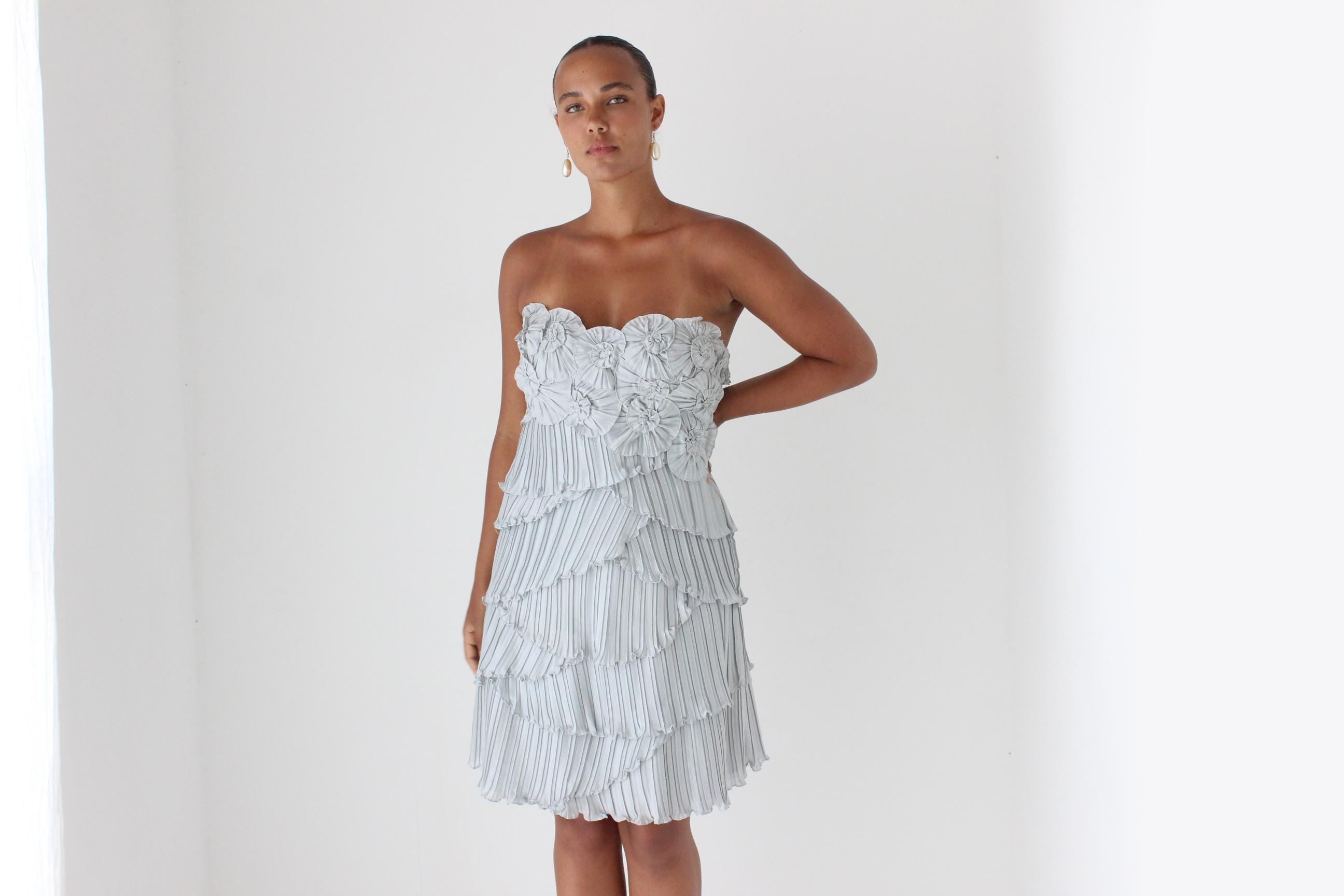 Y2K Pinwheel Pleated Mini