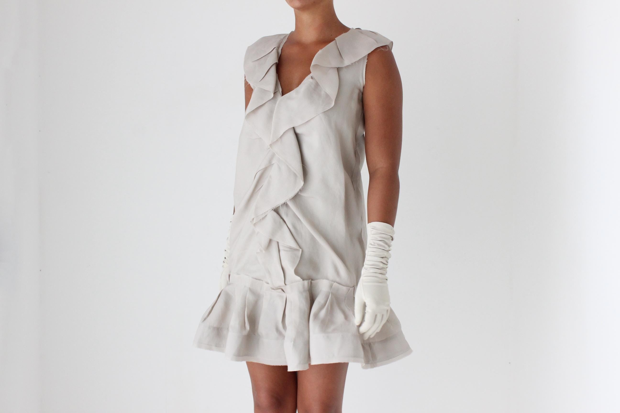 80s Grey Ruched Opera Gloves