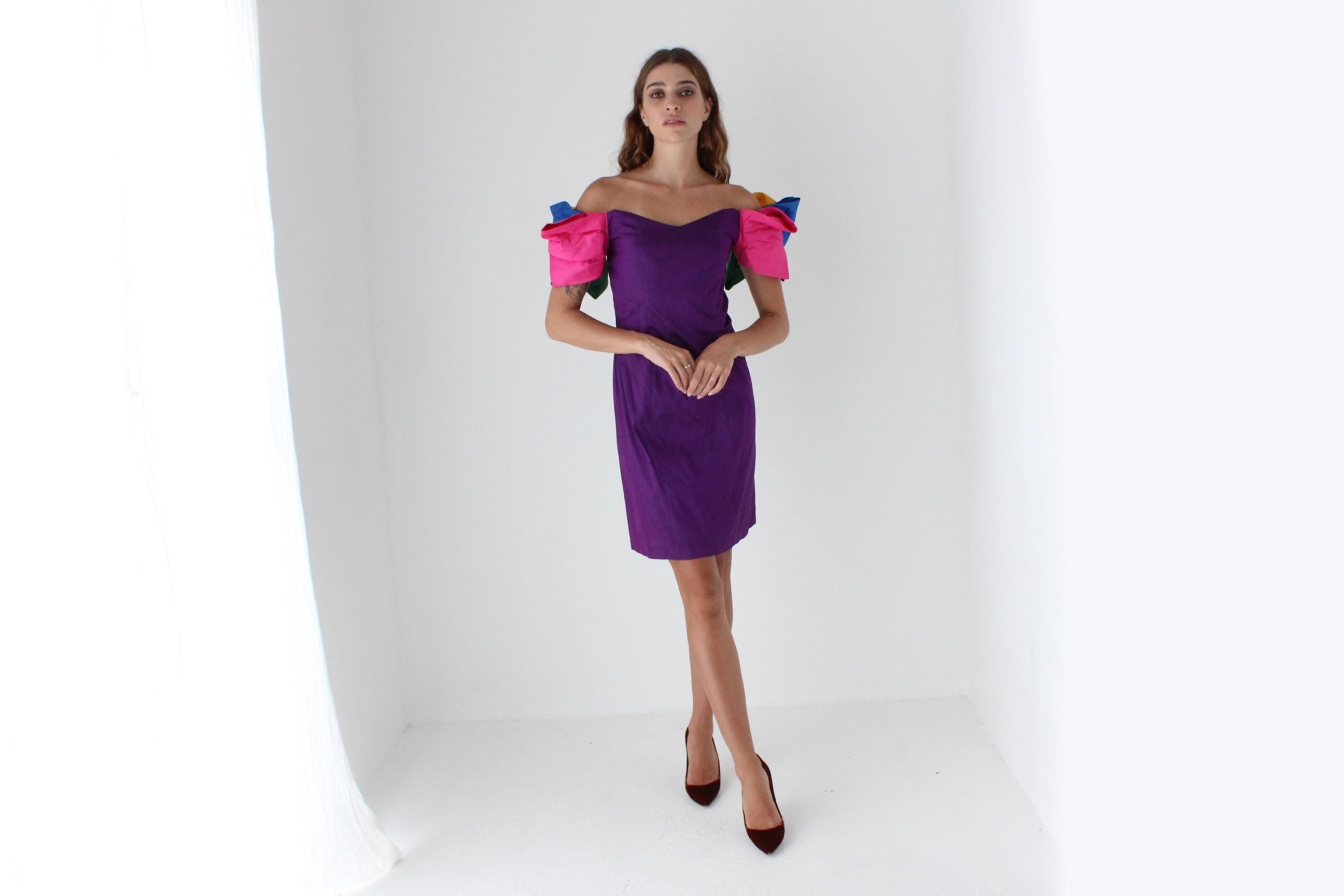 Sculptural 80s Rainbow Origami Mini