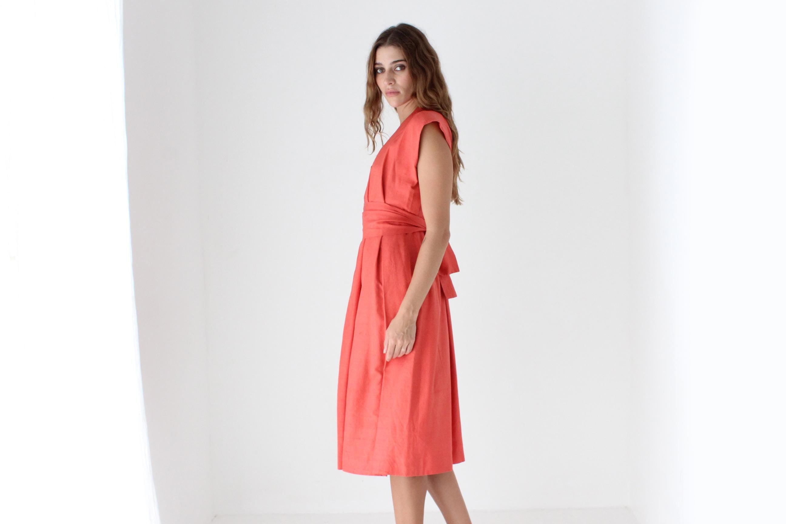 Handmade 80s Relaxed Coral V Neck Dress w/ Sash