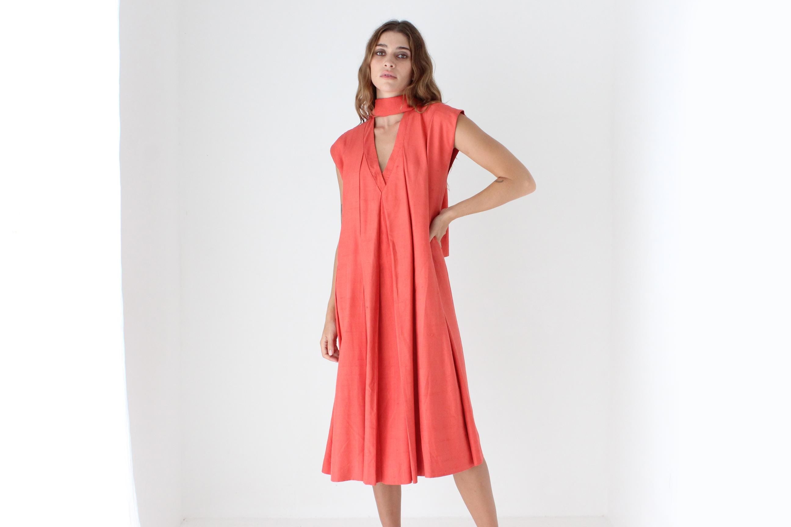 Handmade 80s Relaxed Coral V Neck Dress w/ Sash