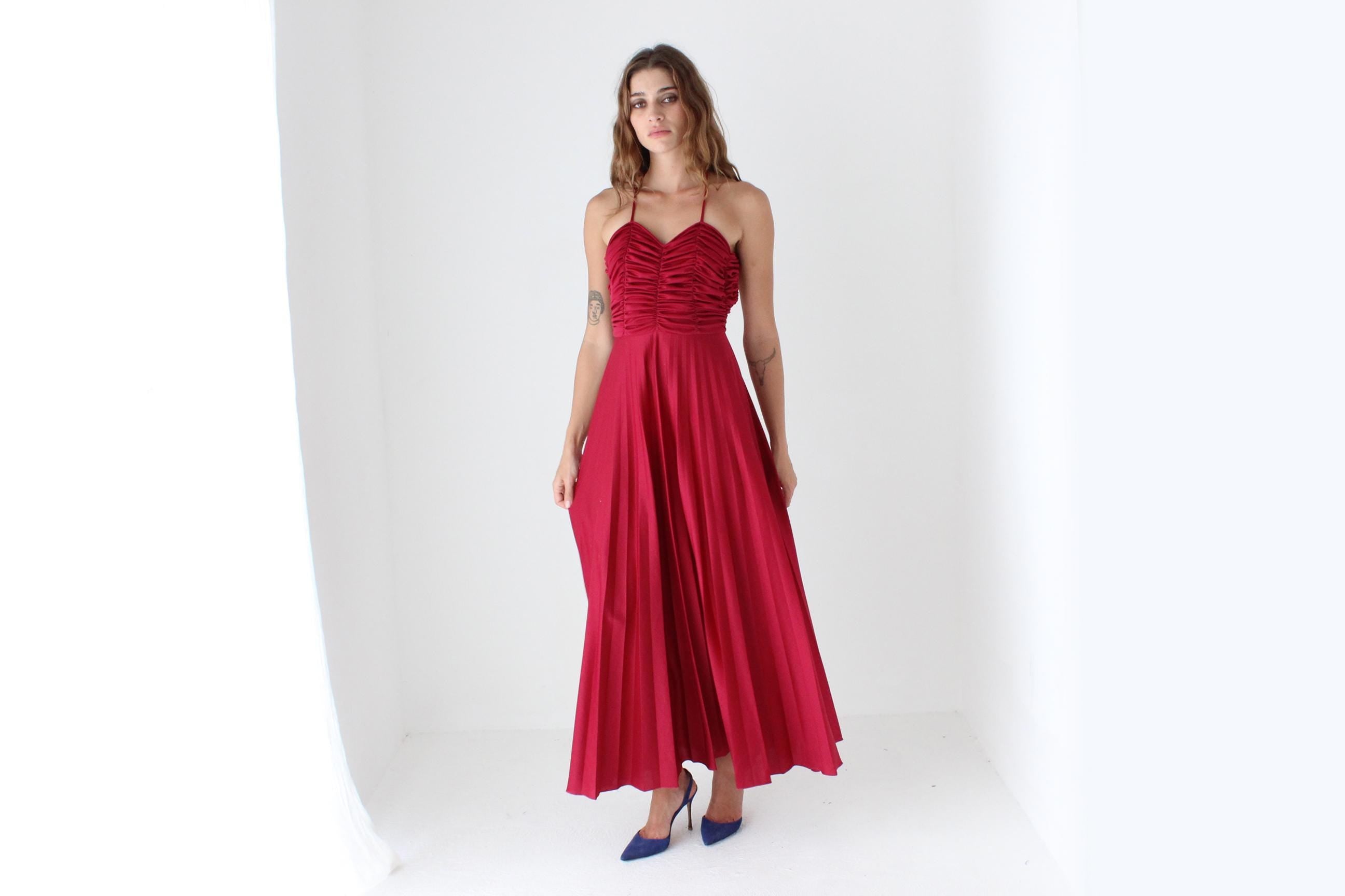 Stunning 70s Ruched Backless Jersey Gown