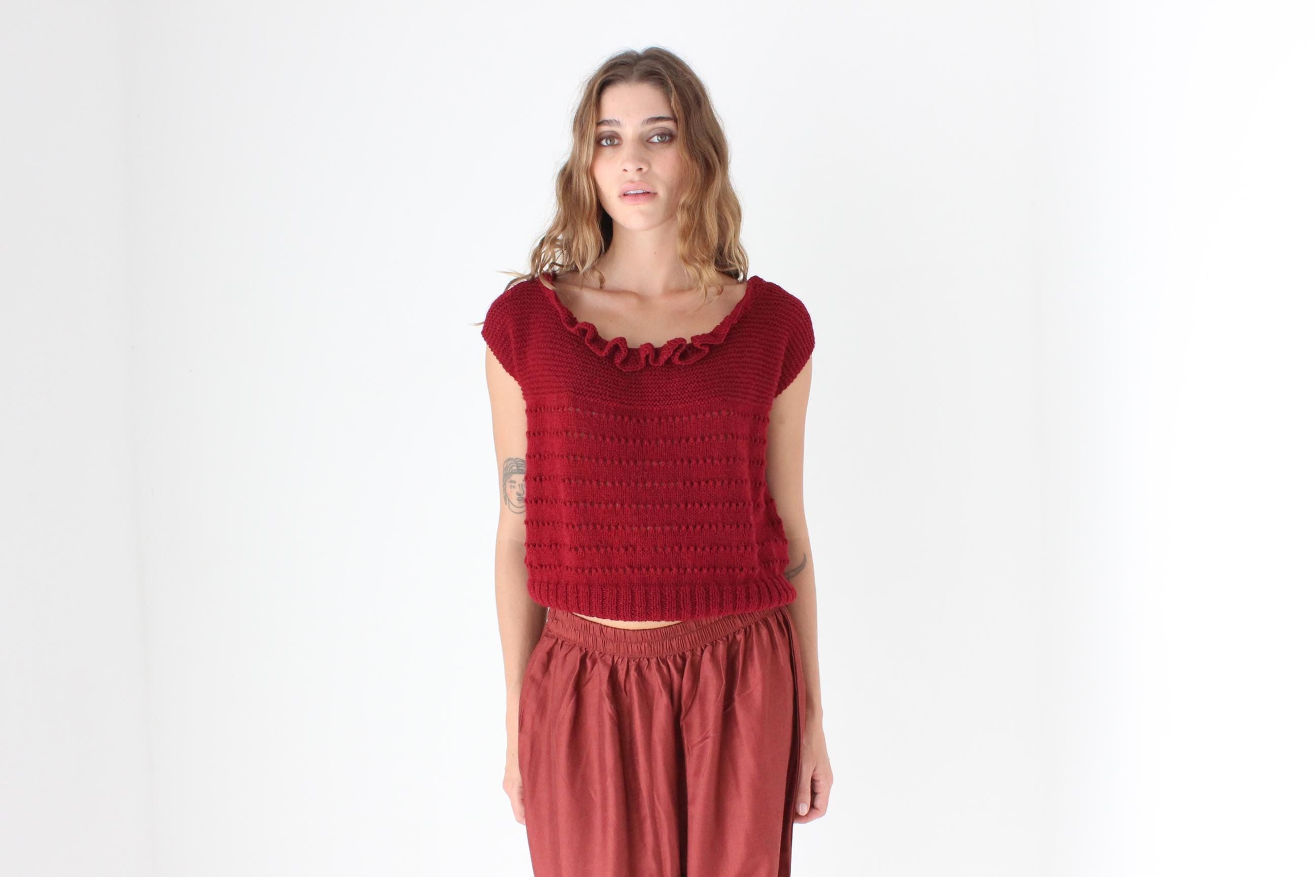 80s Hand Knit Ruffle Top