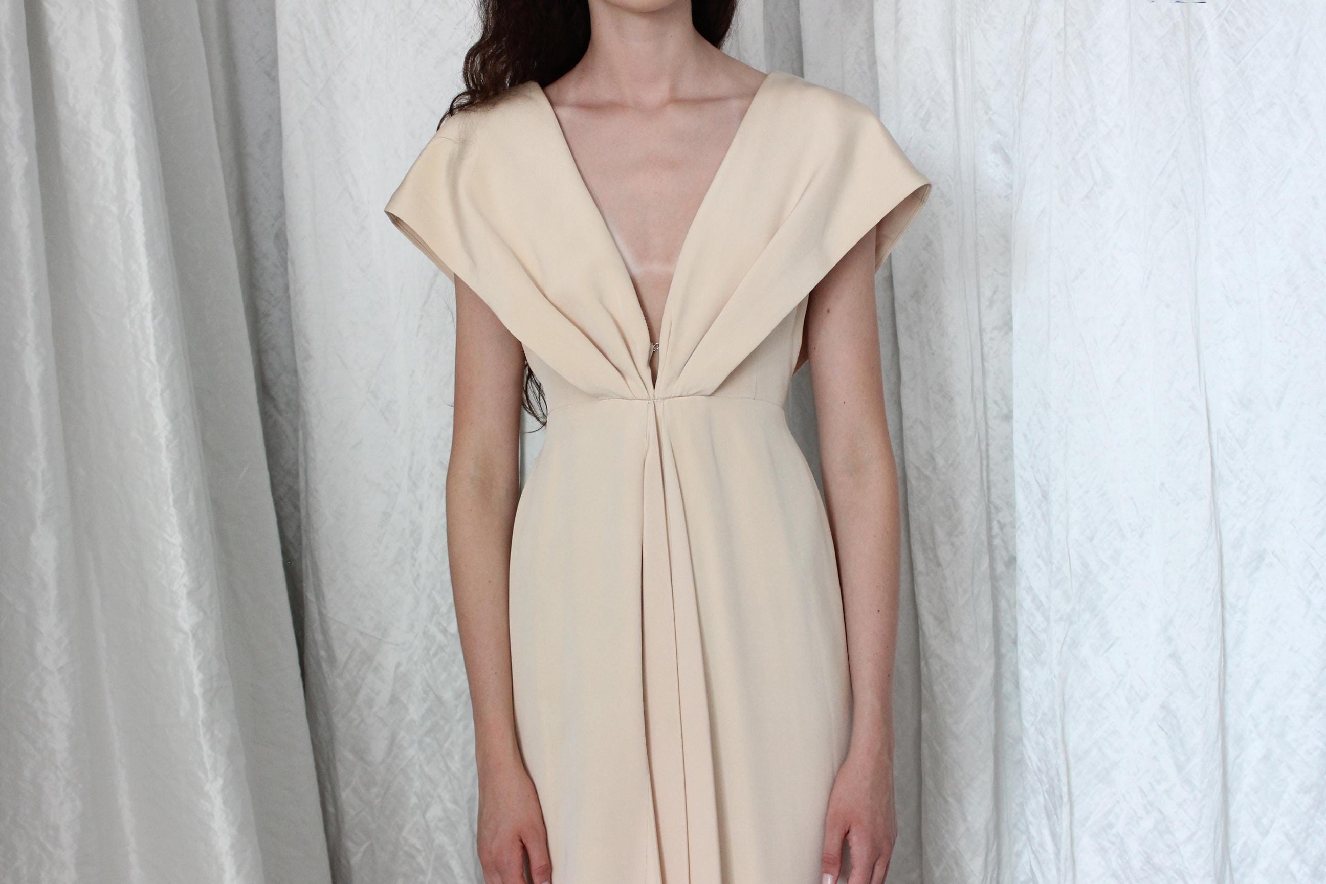 2000s New York Designer Sample Peach Silk Sculptural Gown