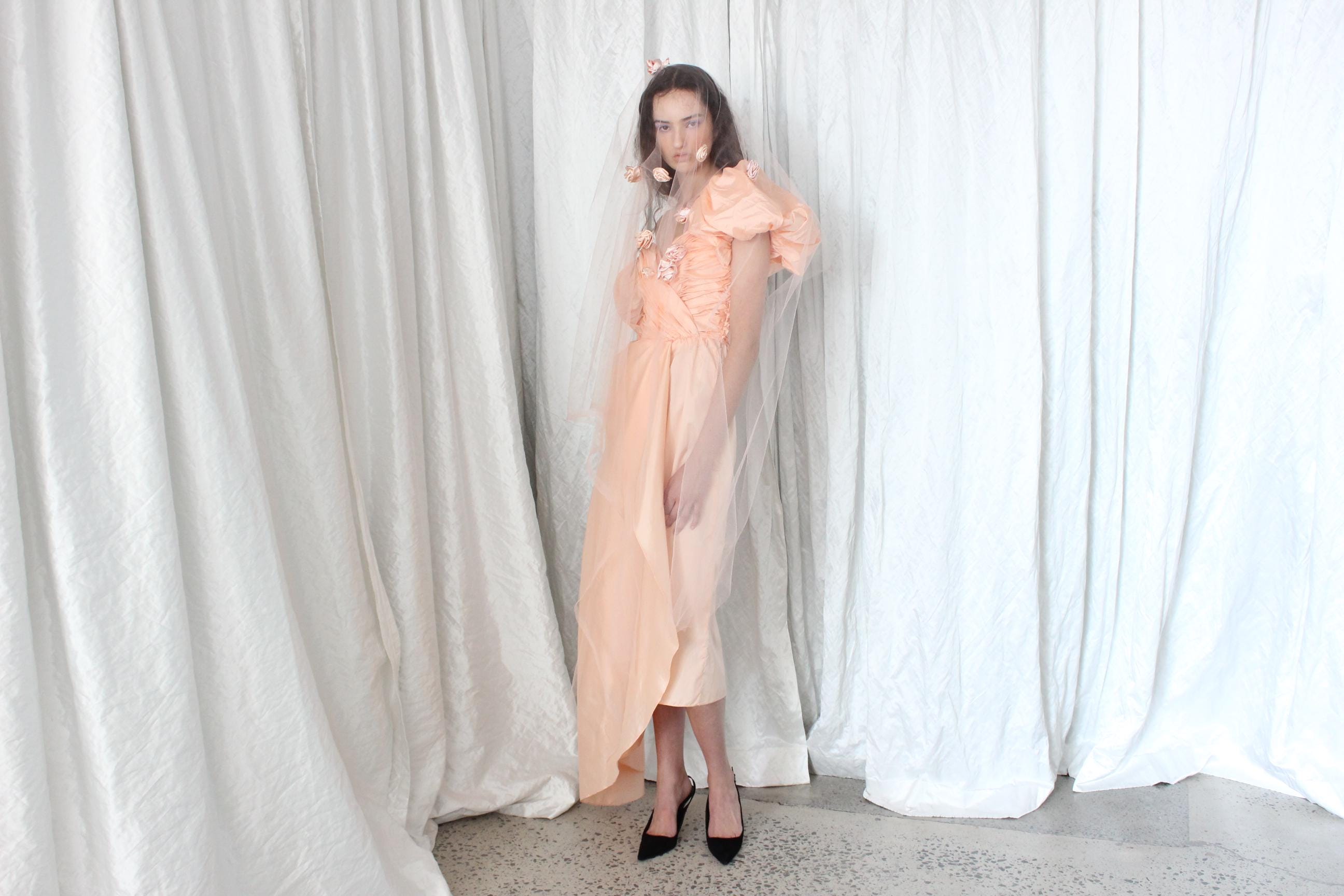 1980s Rocha Vibe Peach Puff Taffeta Gown
